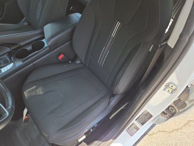 2022 Hyundai Elantra SEL FWD