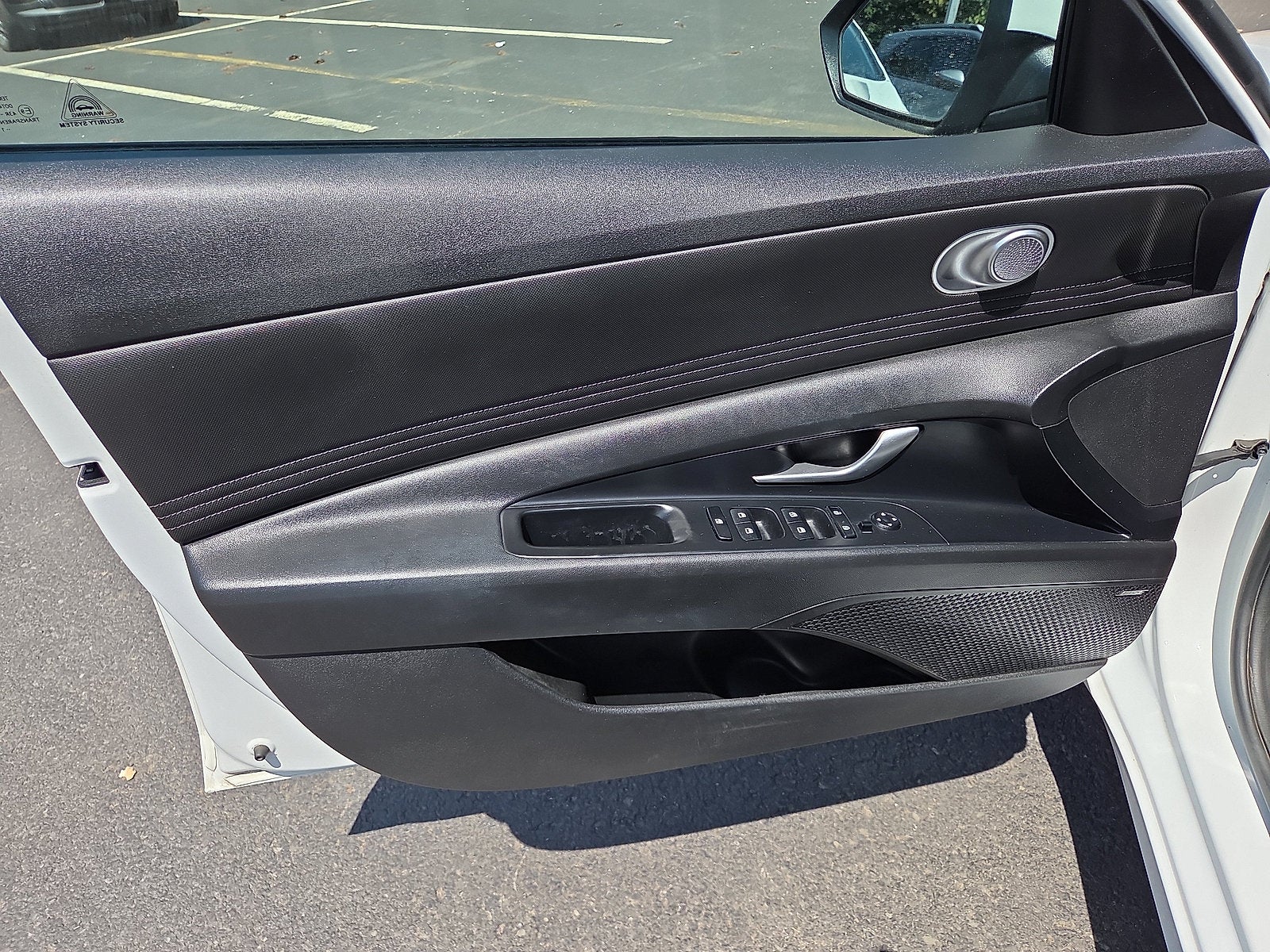 2022 Hyundai Elantra SEL FWD