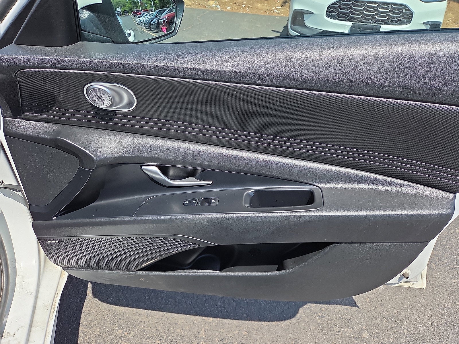 2022 Hyundai Elantra SEL FWD