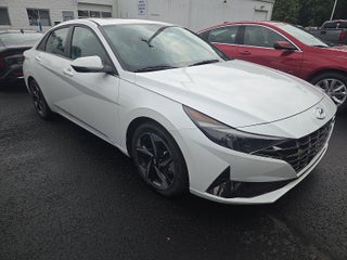 2022 Hyundai Elantra SEL FWD