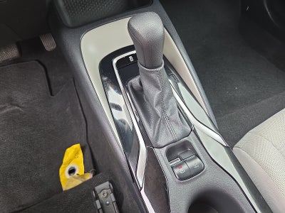 2022 Toyota Corolla LE FWD