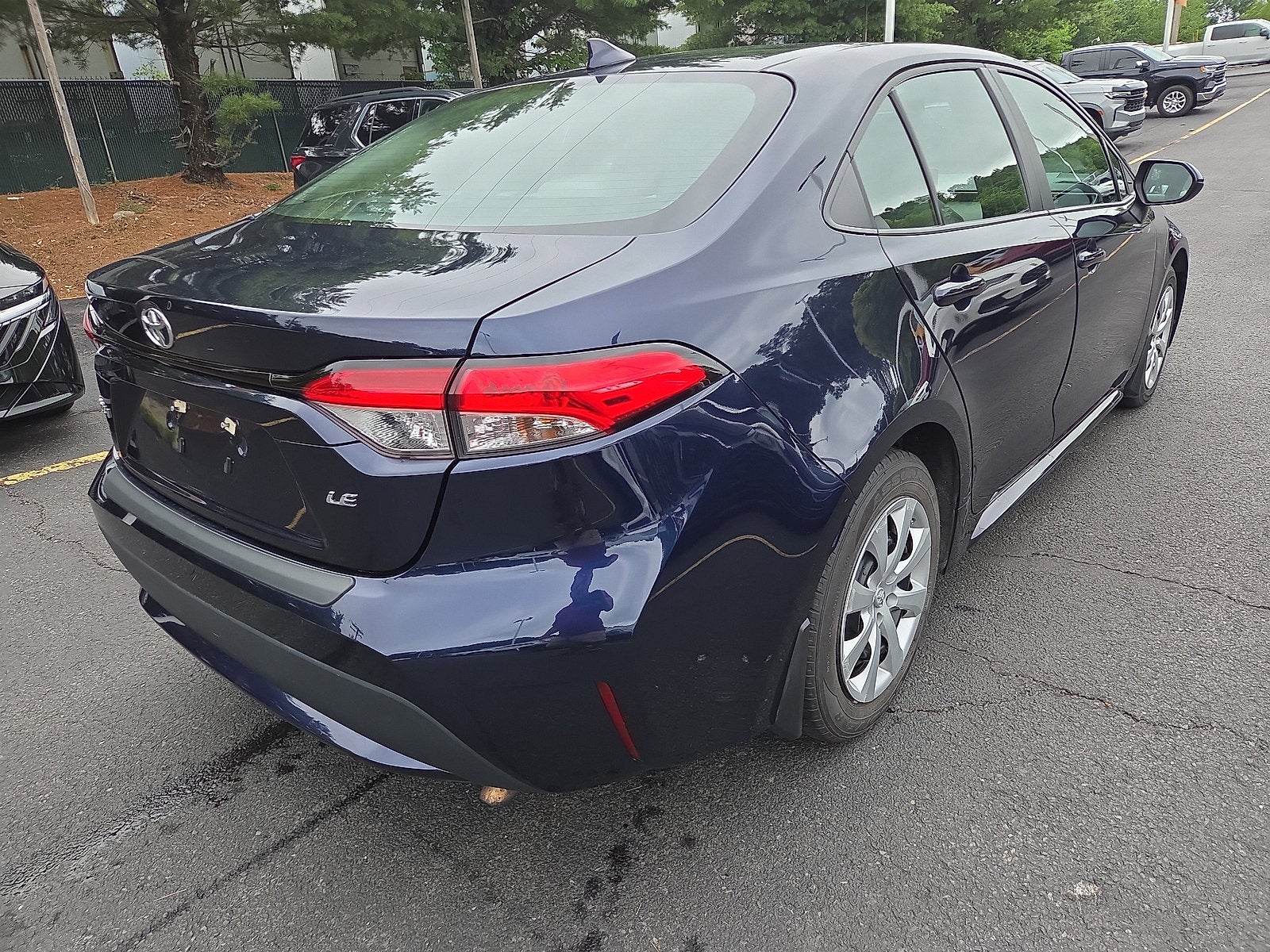 2022 Toyota Corolla LE FWD