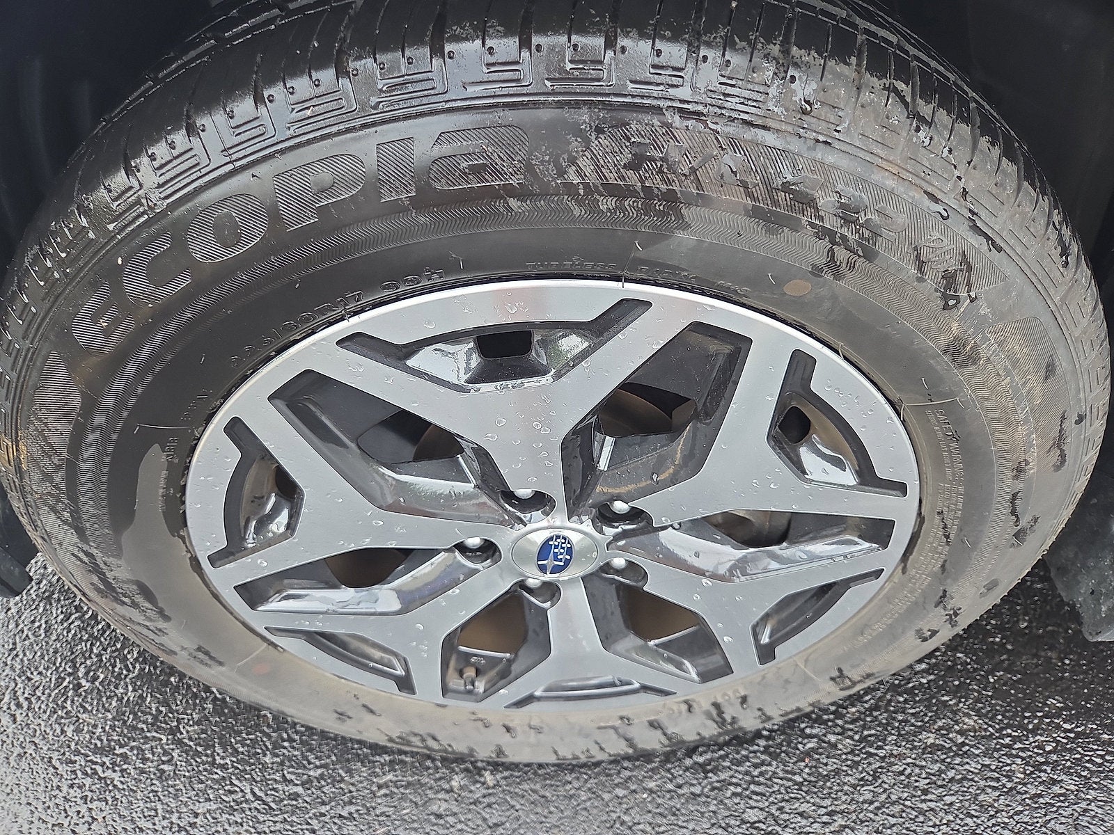 2023 Subaru Forester Premium AWD