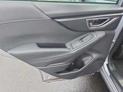 2023 Subaru Forester Premium AWD