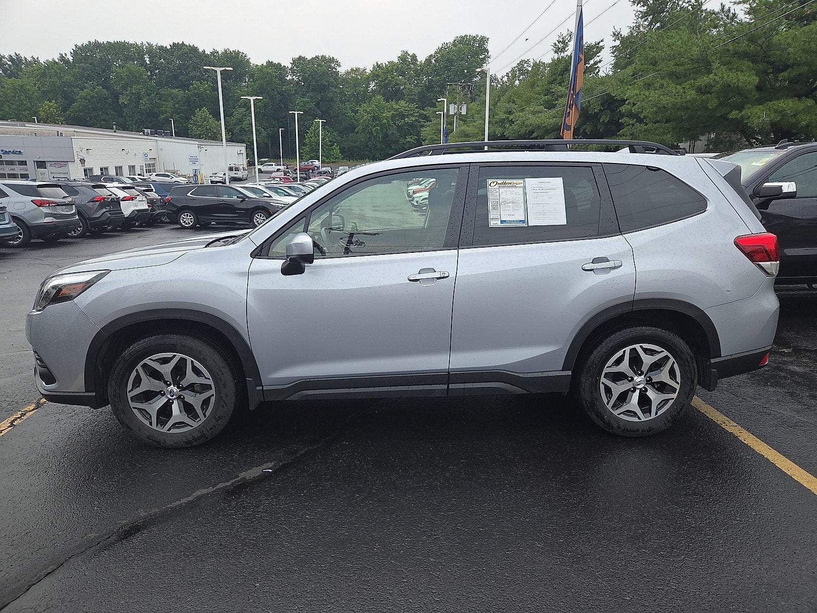 2023 Subaru Forester Premium AWD