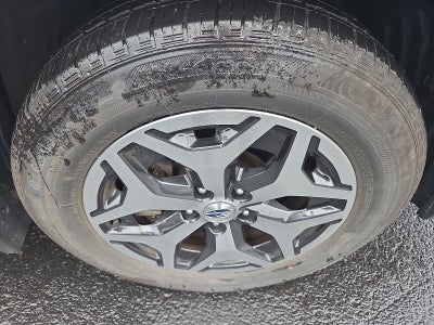 2023 Subaru Forester Premium AWD