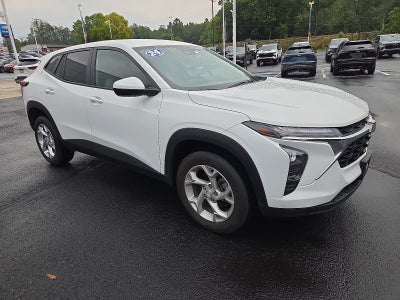 2024 Chevrolet Trax LS FWD