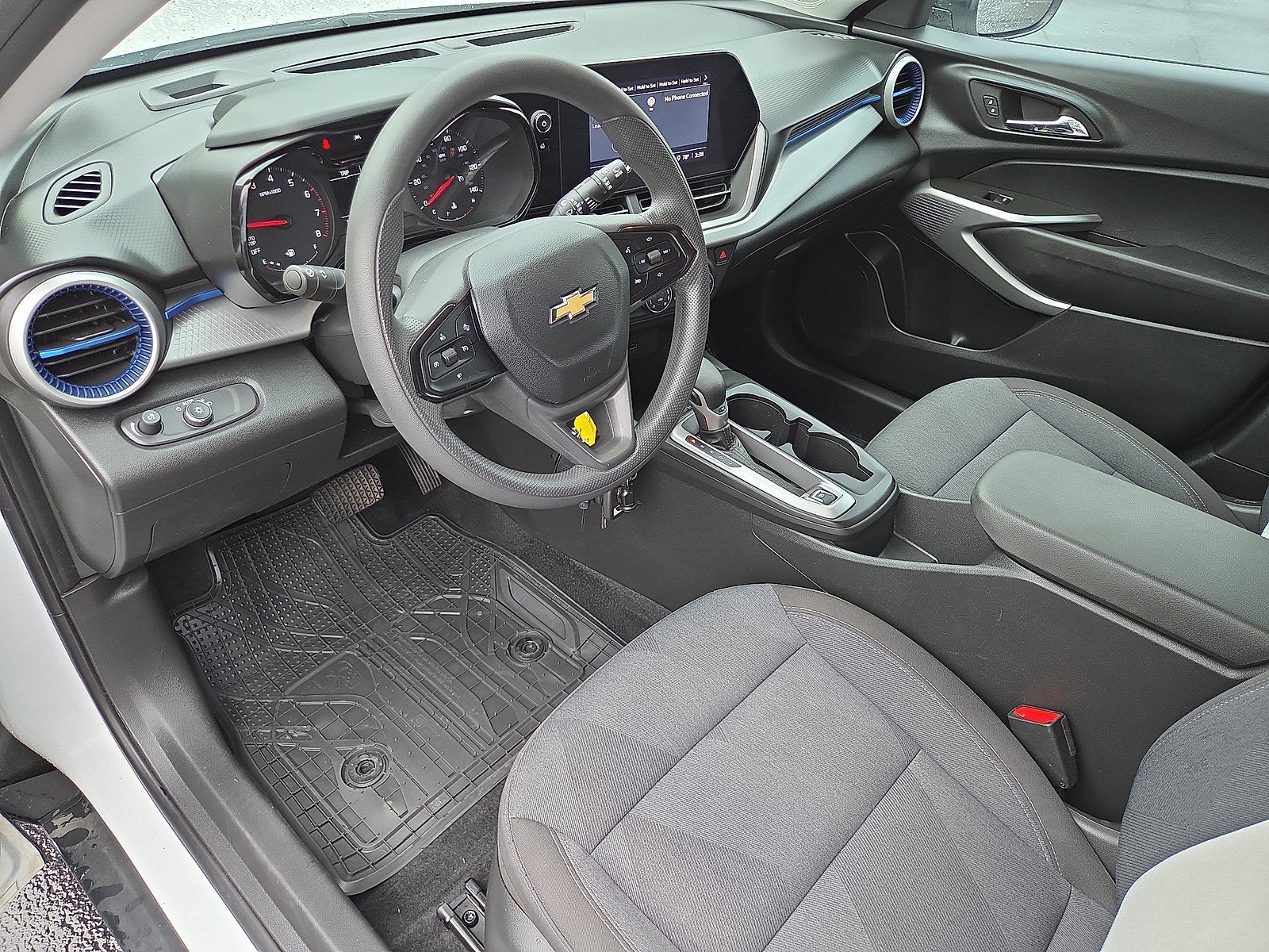 2024 Chevrolet Trax LS FWD