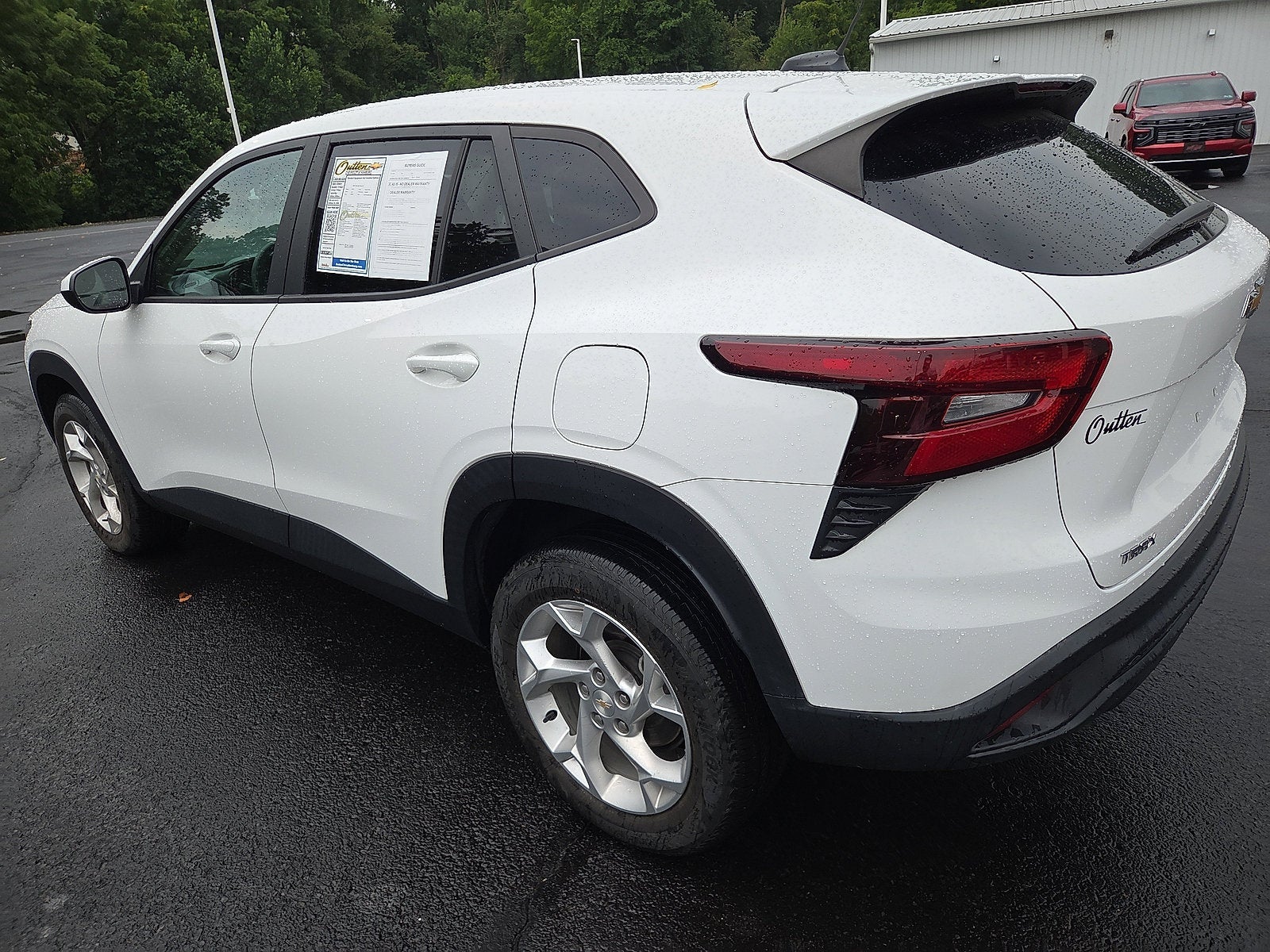 2024 Chevrolet Trax LS FWD