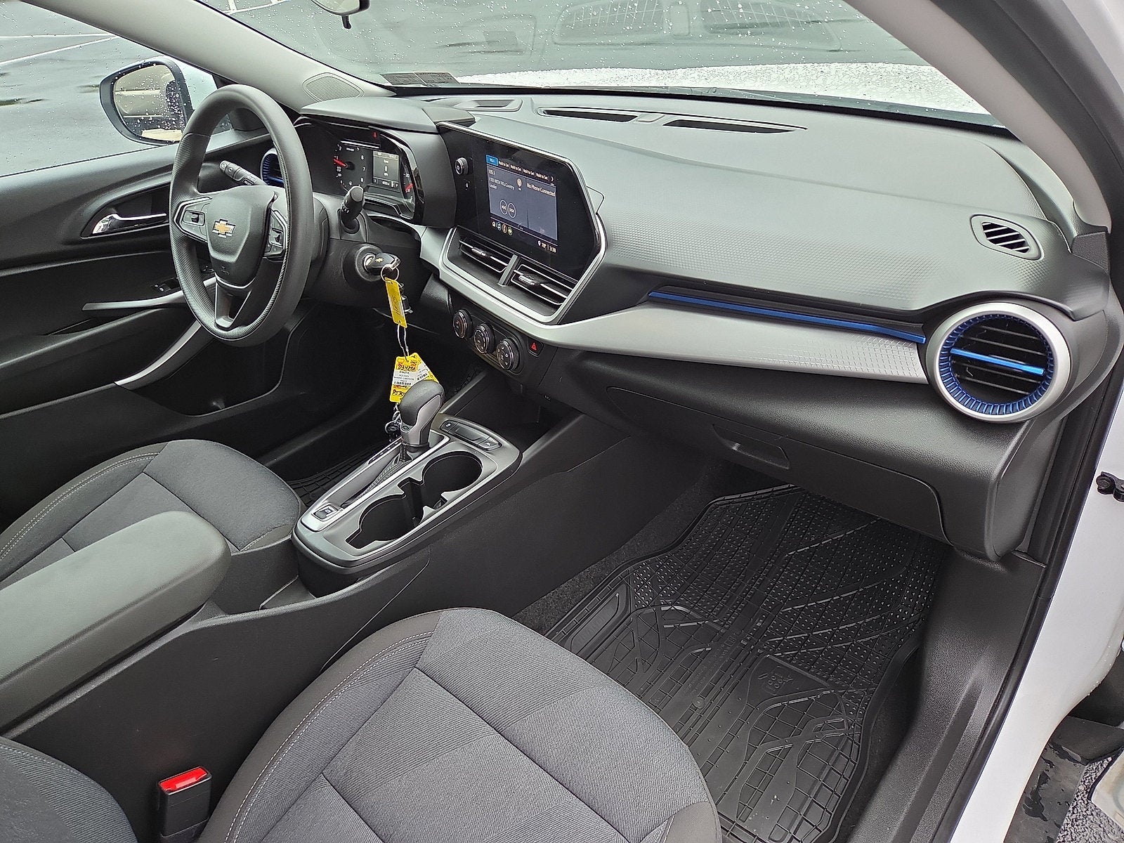 2024 Chevrolet Trax LS FWD