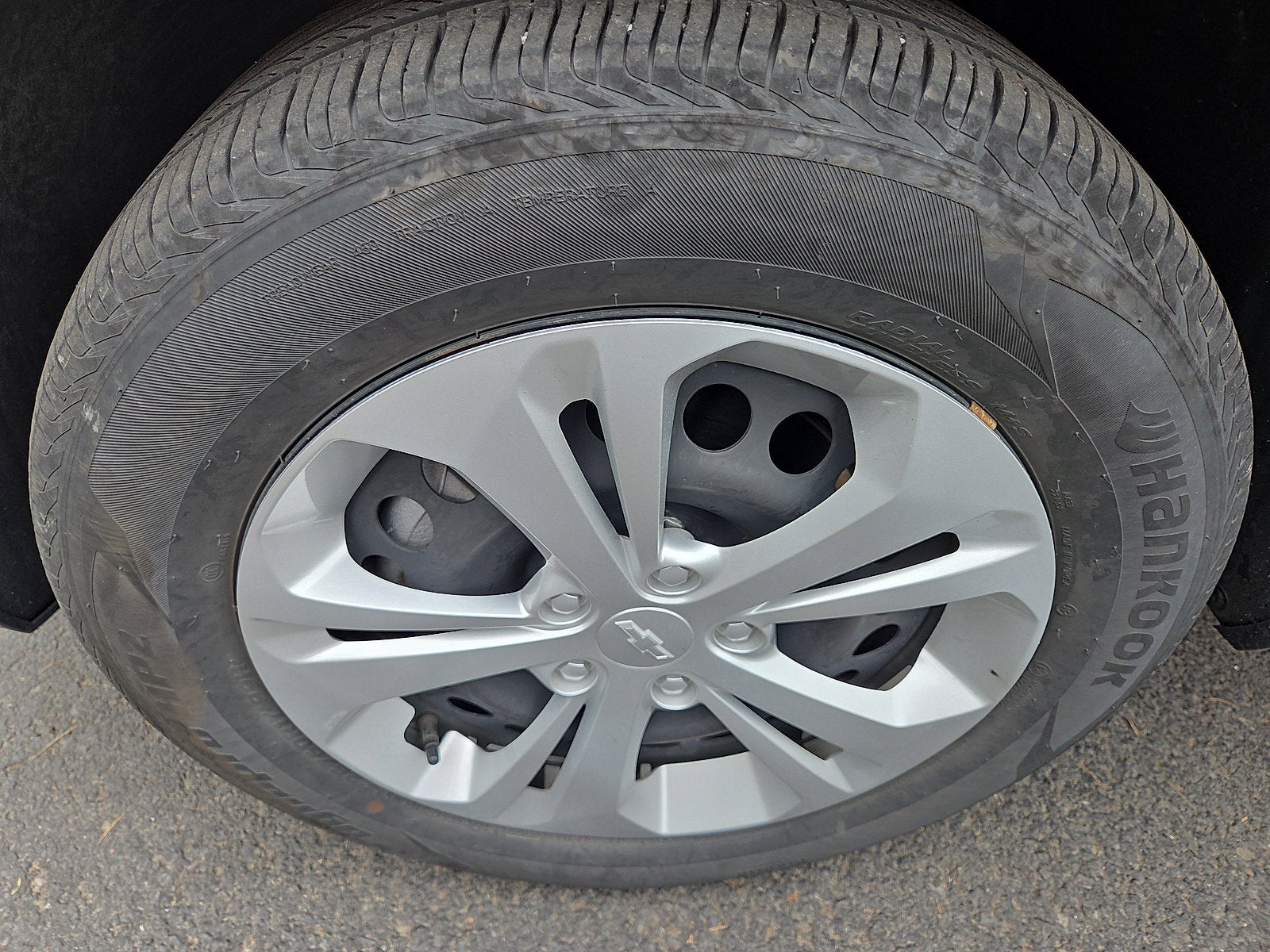 2024 Chevrolet Trax LS FWD
