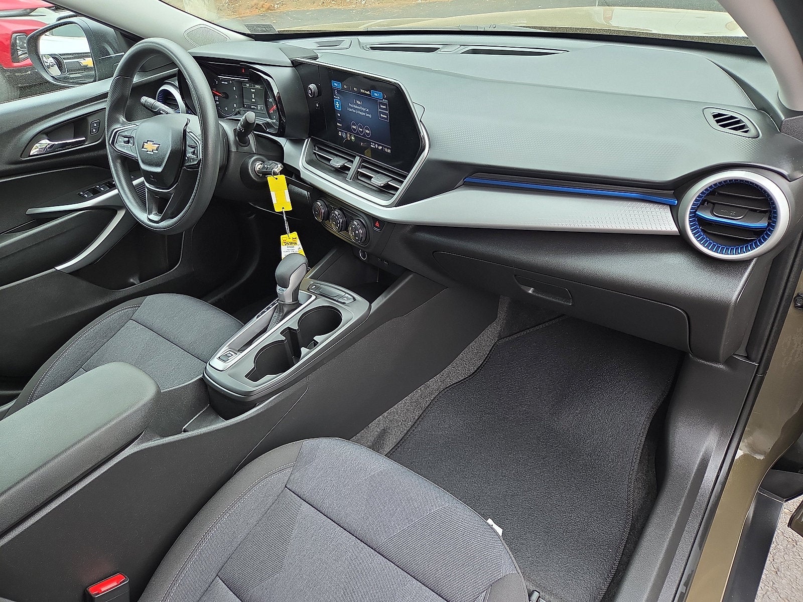 2024 Chevrolet Trax LS FWD