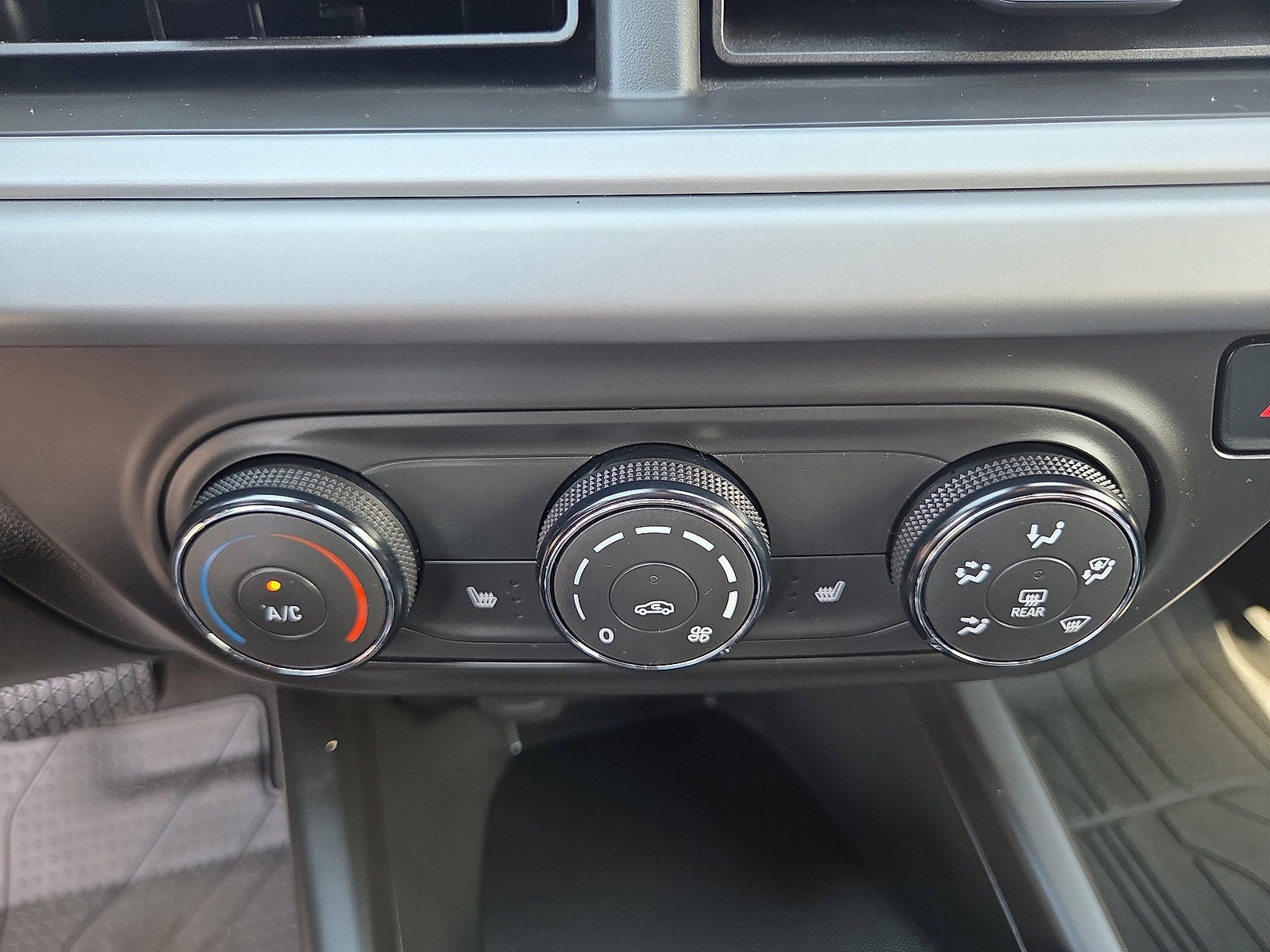 2024 Chevrolet Trax LS FWD