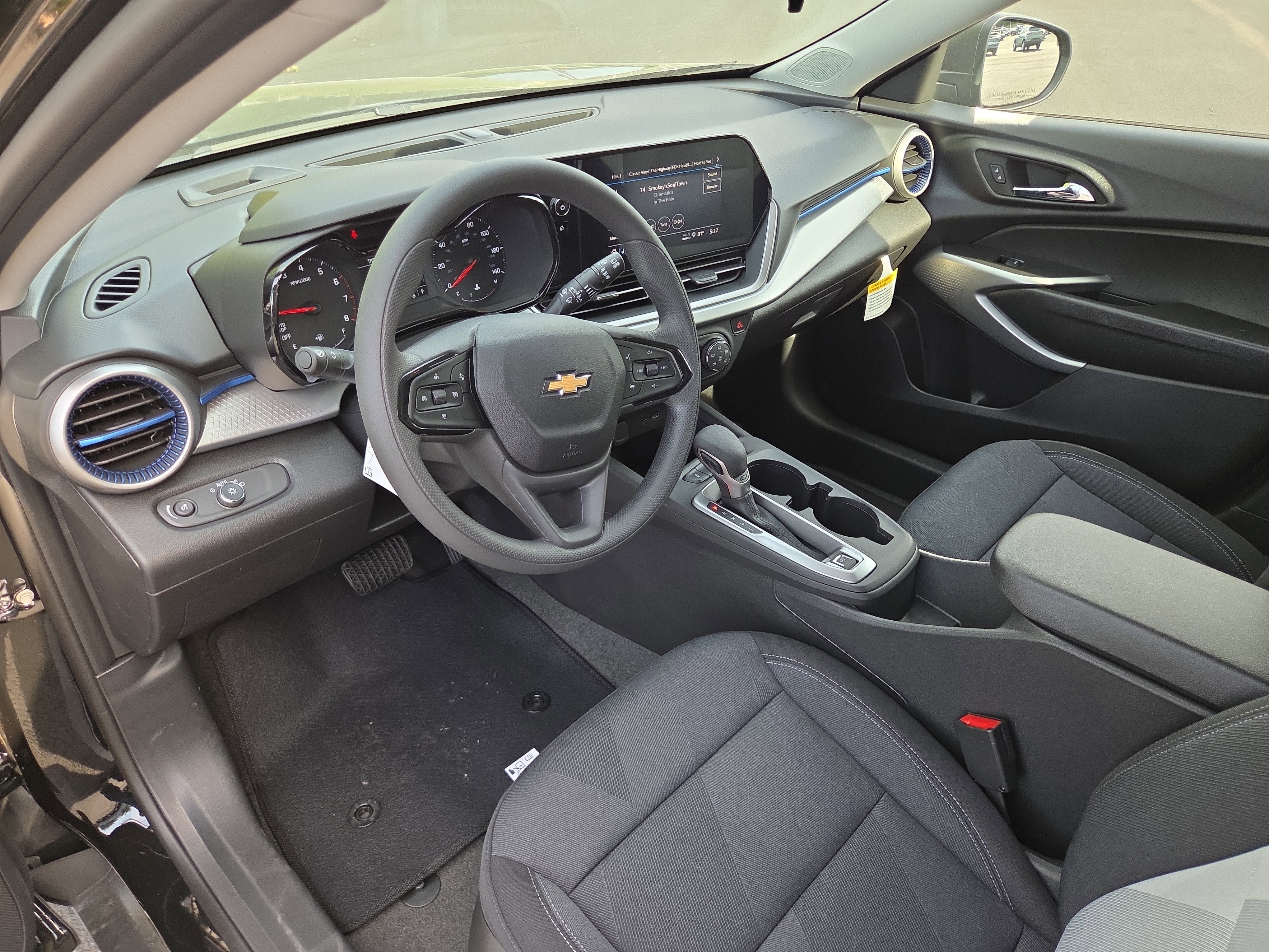 2026 Chevrolet Trax LS FWD
