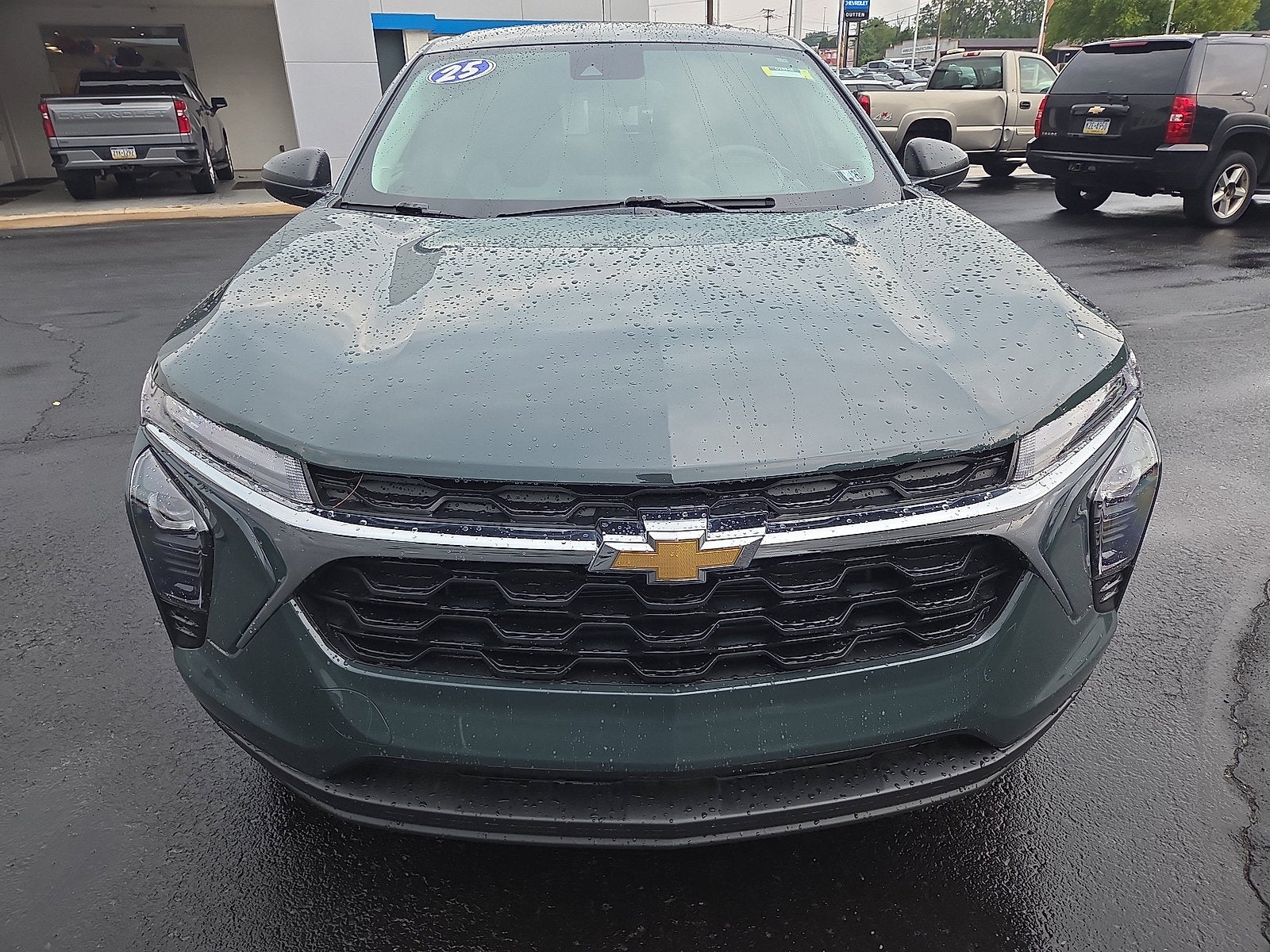2025 Chevrolet Trax LS FWD