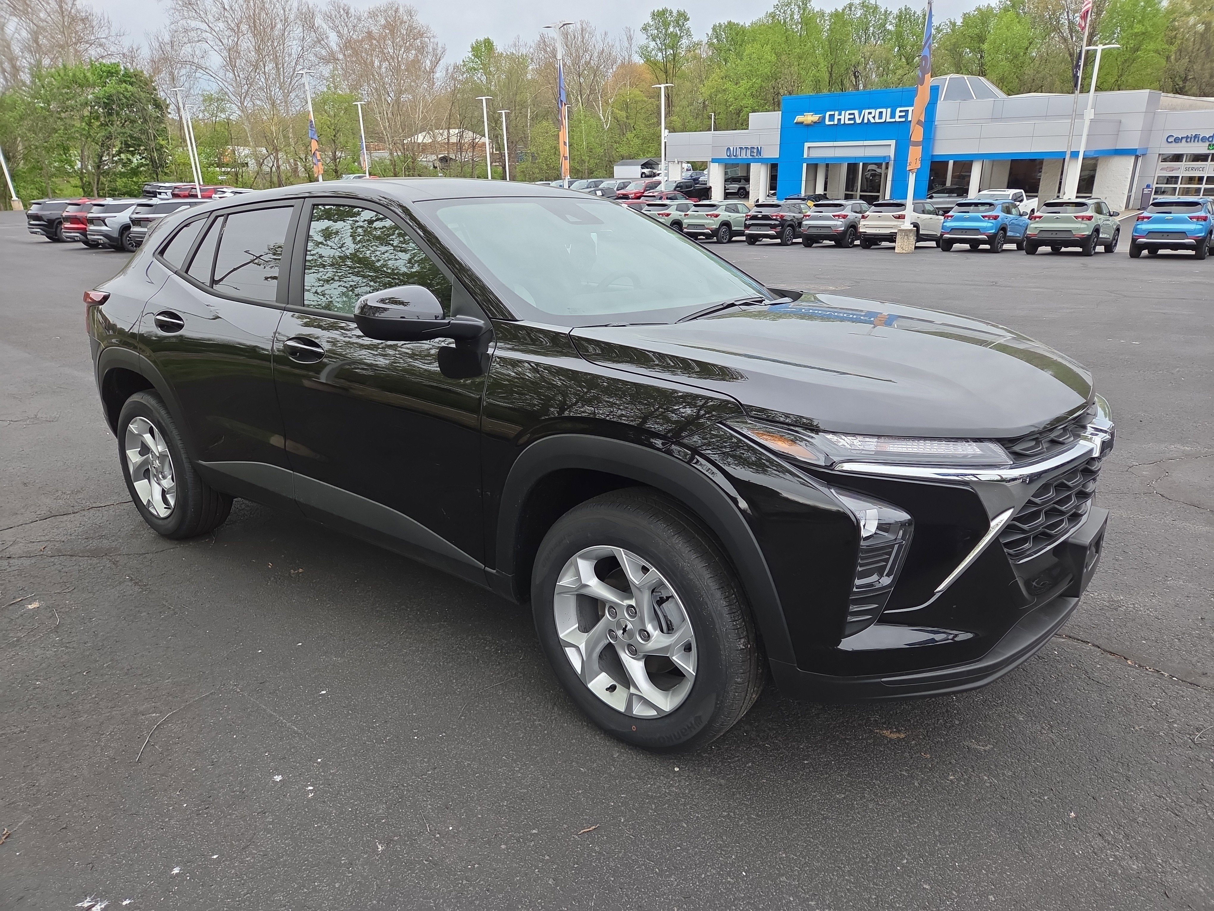 2026 Chevrolet Trax LS FWD