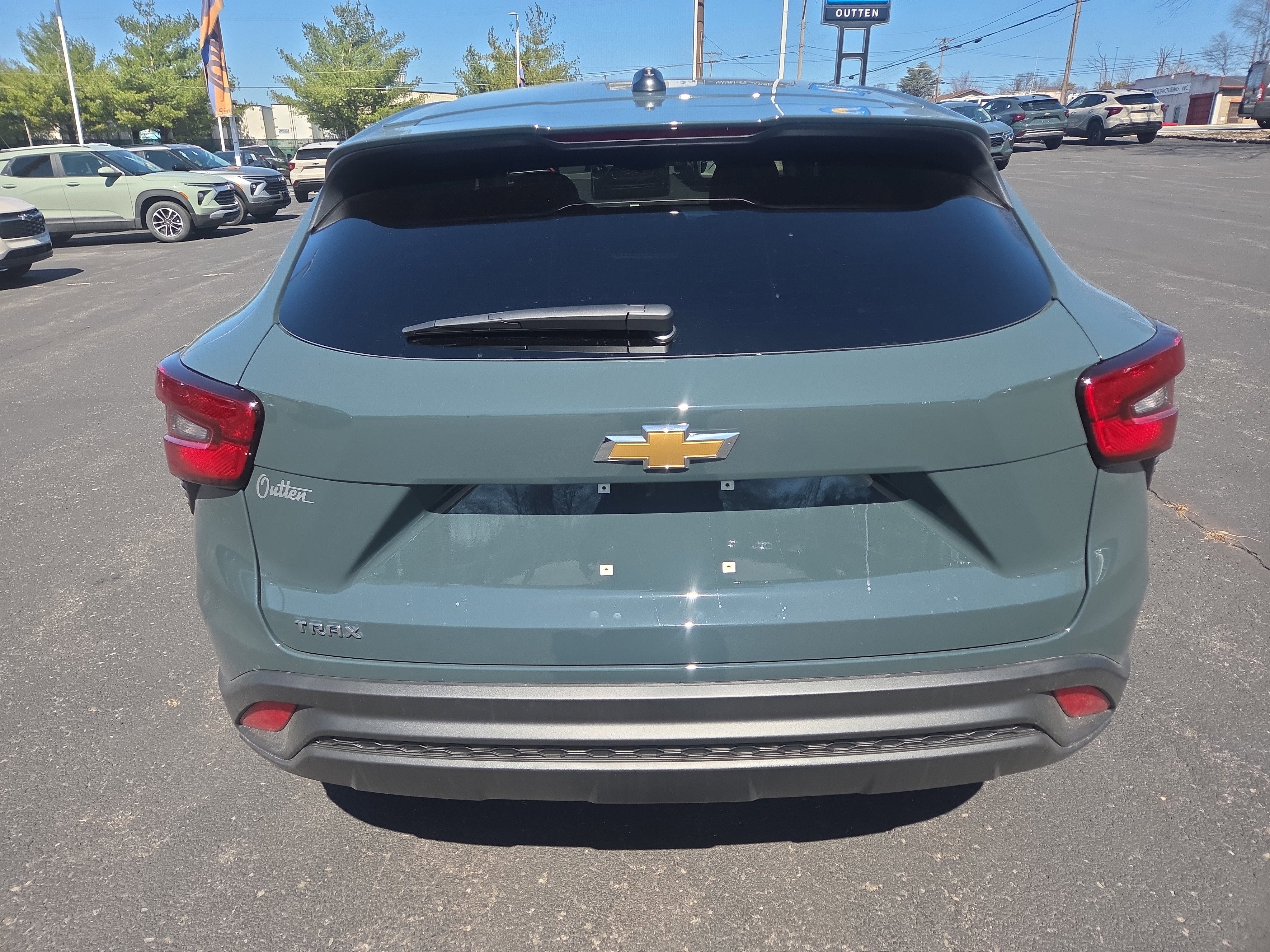 2026 Chevrolet Trax LS FWD