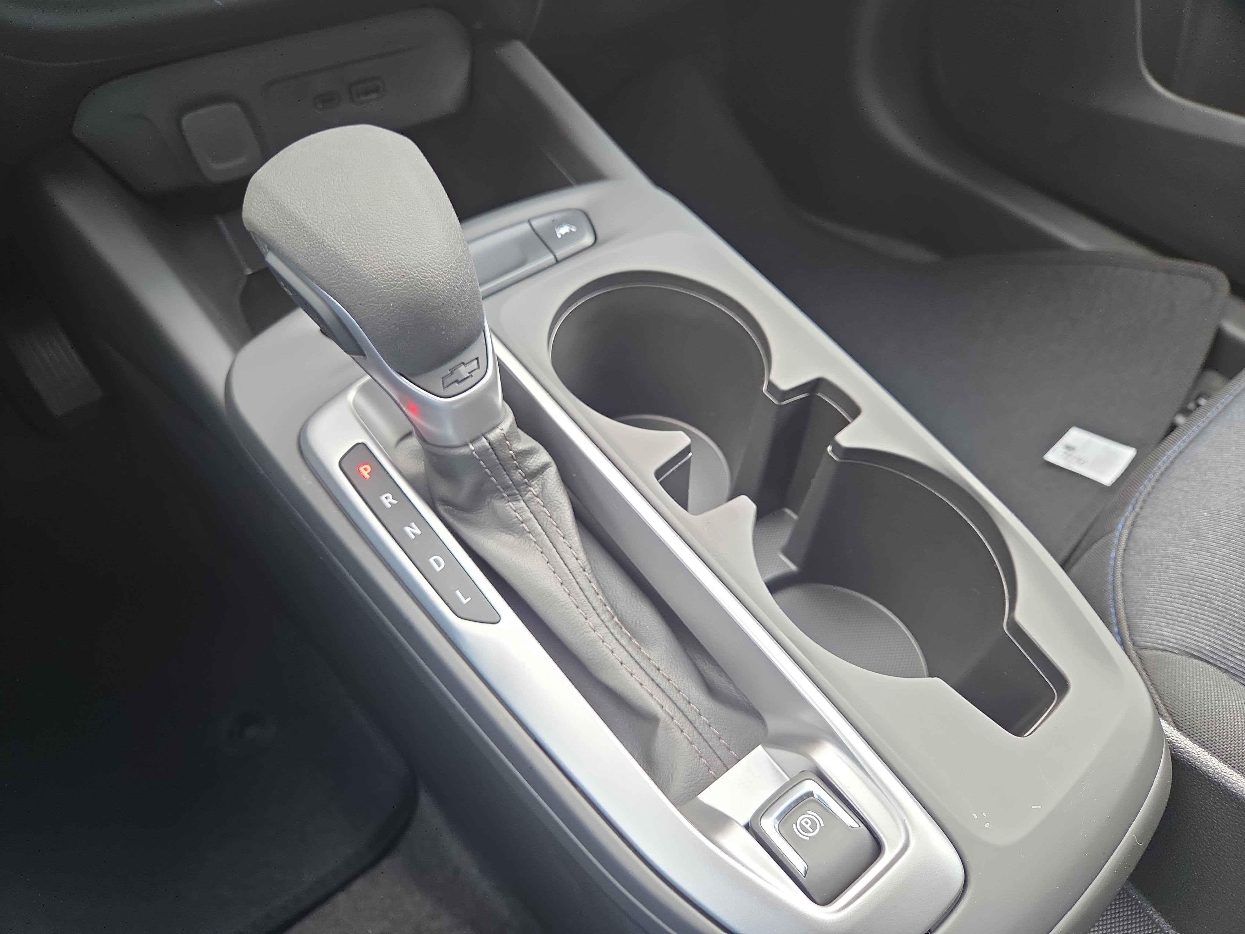 2026 Chevrolet Trax LS FWD