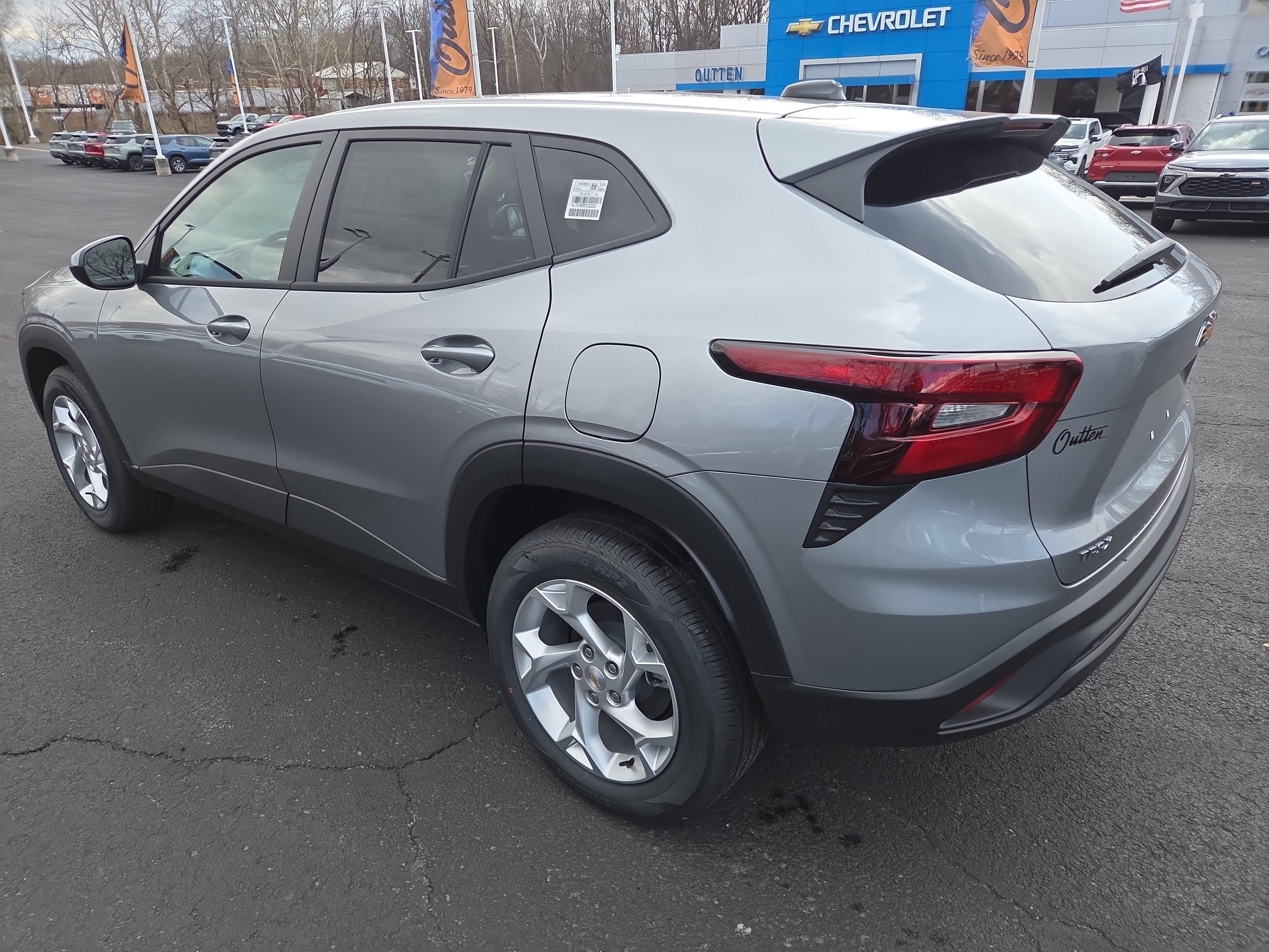 2026 Chevrolet Trax LS FWD