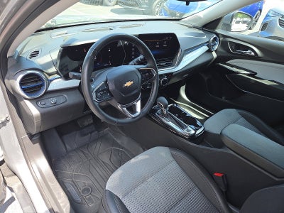 2024 Chevrolet Trax LT FWD