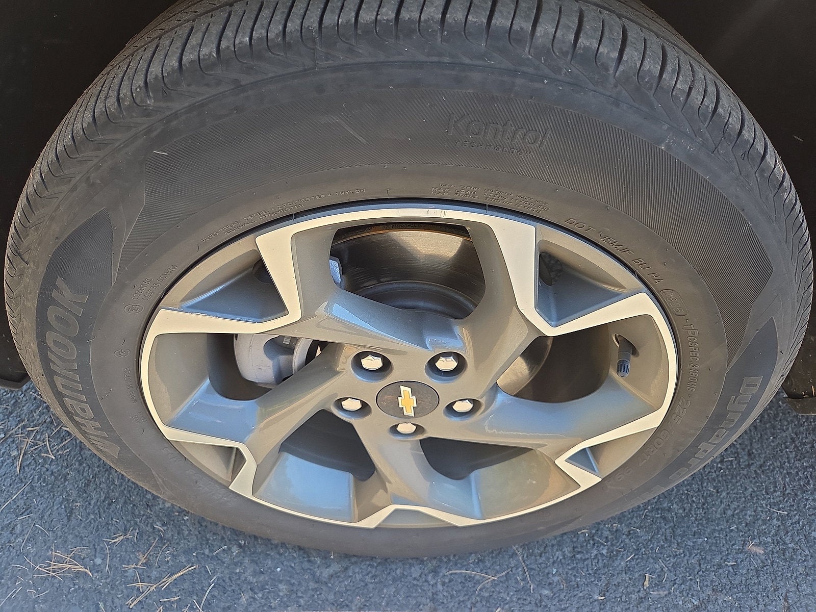 2025 Chevrolet Trax LT FWD