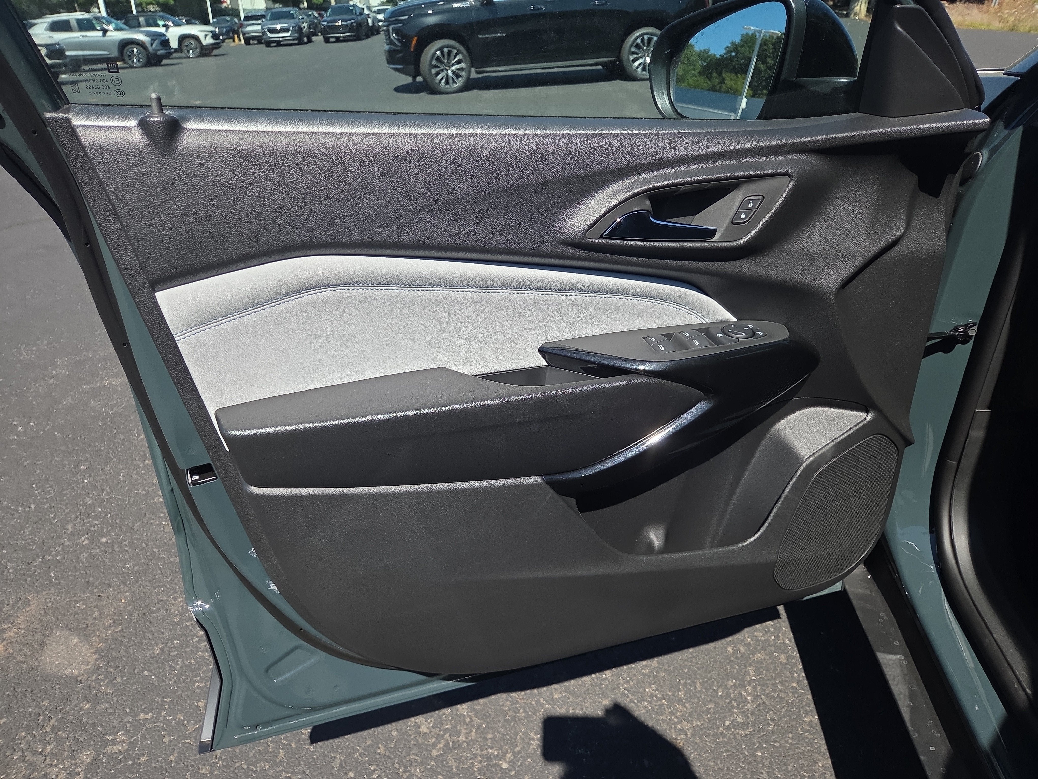 2026 Chevrolet Trax LT FWD