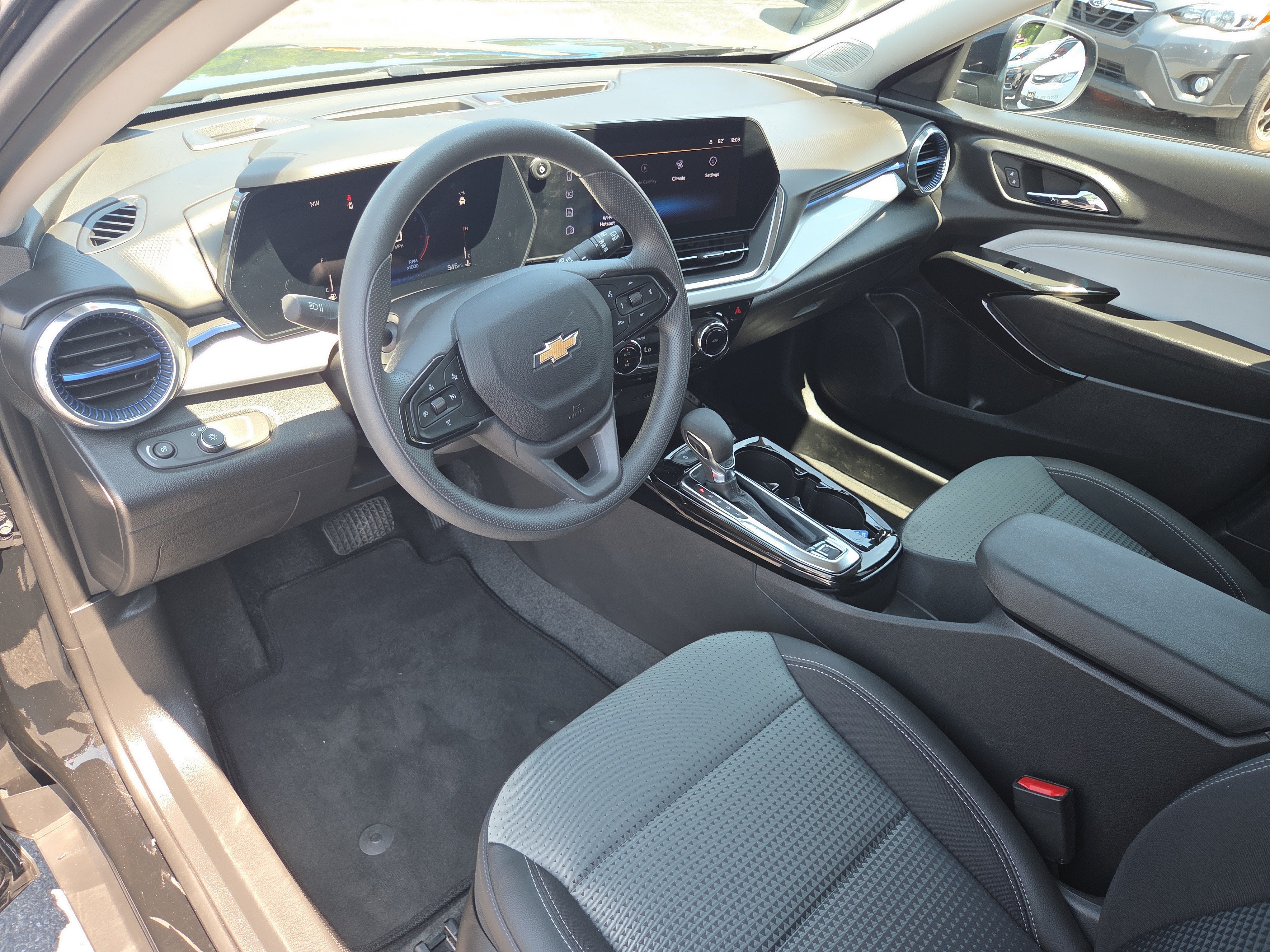 2026 Chevrolet Trax LT FWD