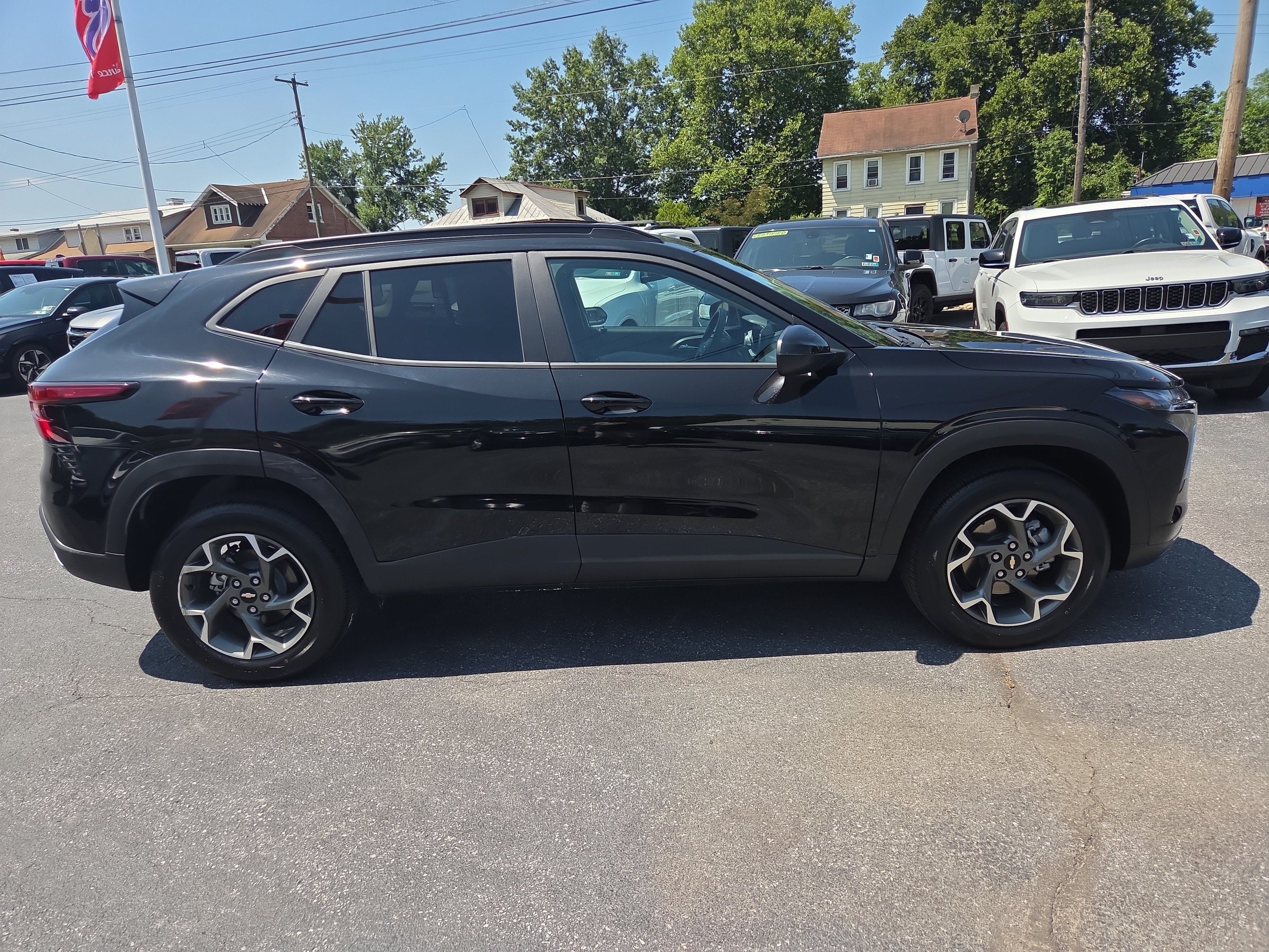 2026 Chevrolet Trax LT FWD