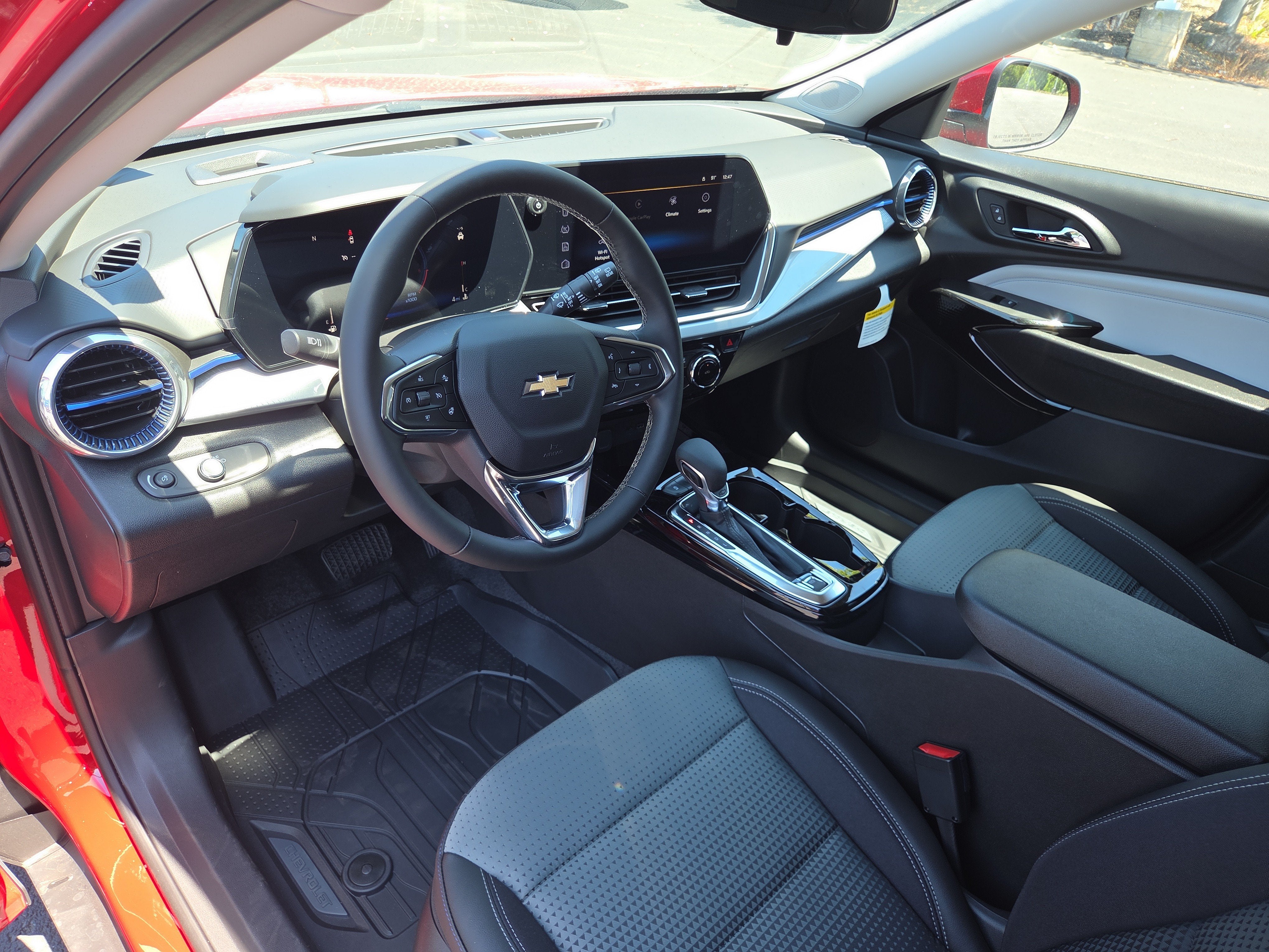 2026 Chevrolet Trax LT FWD