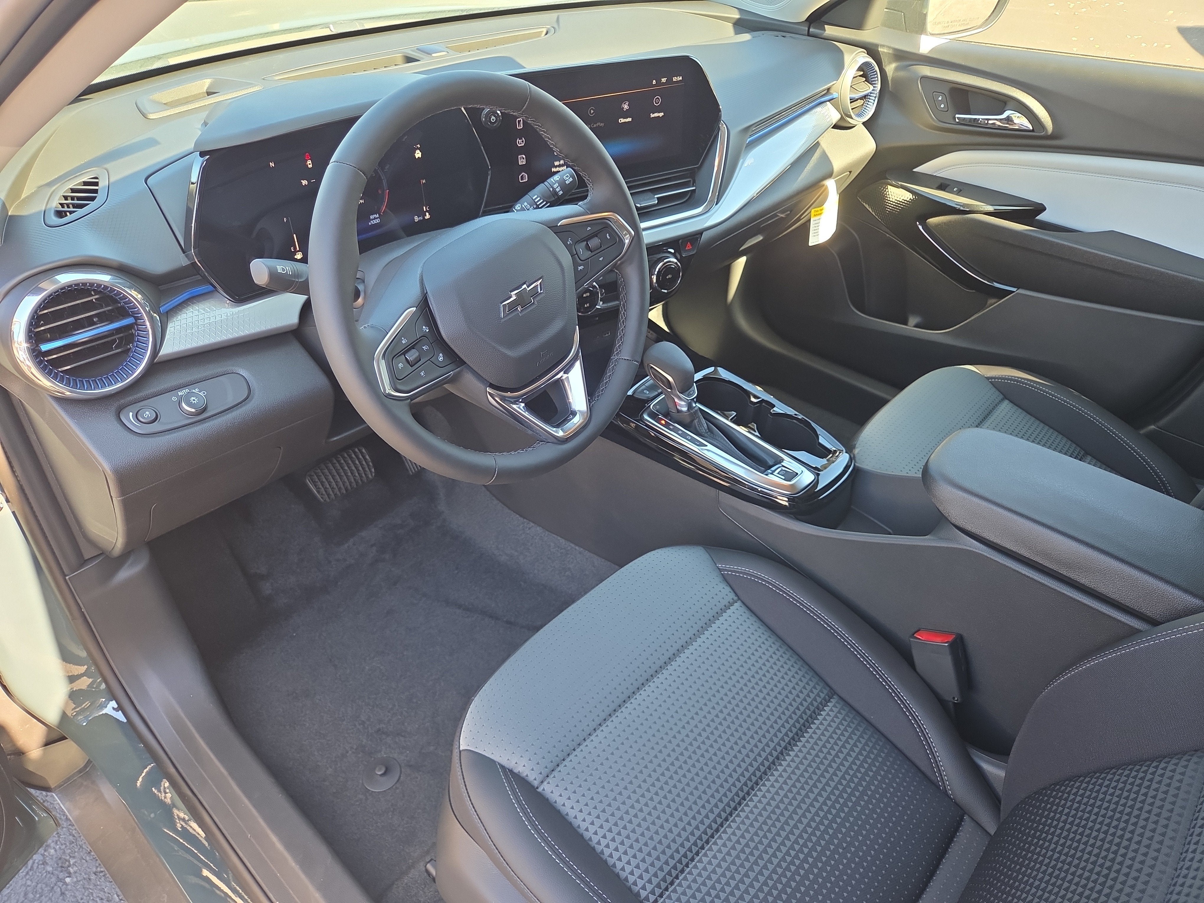 2026 Chevrolet Trax LT FWD