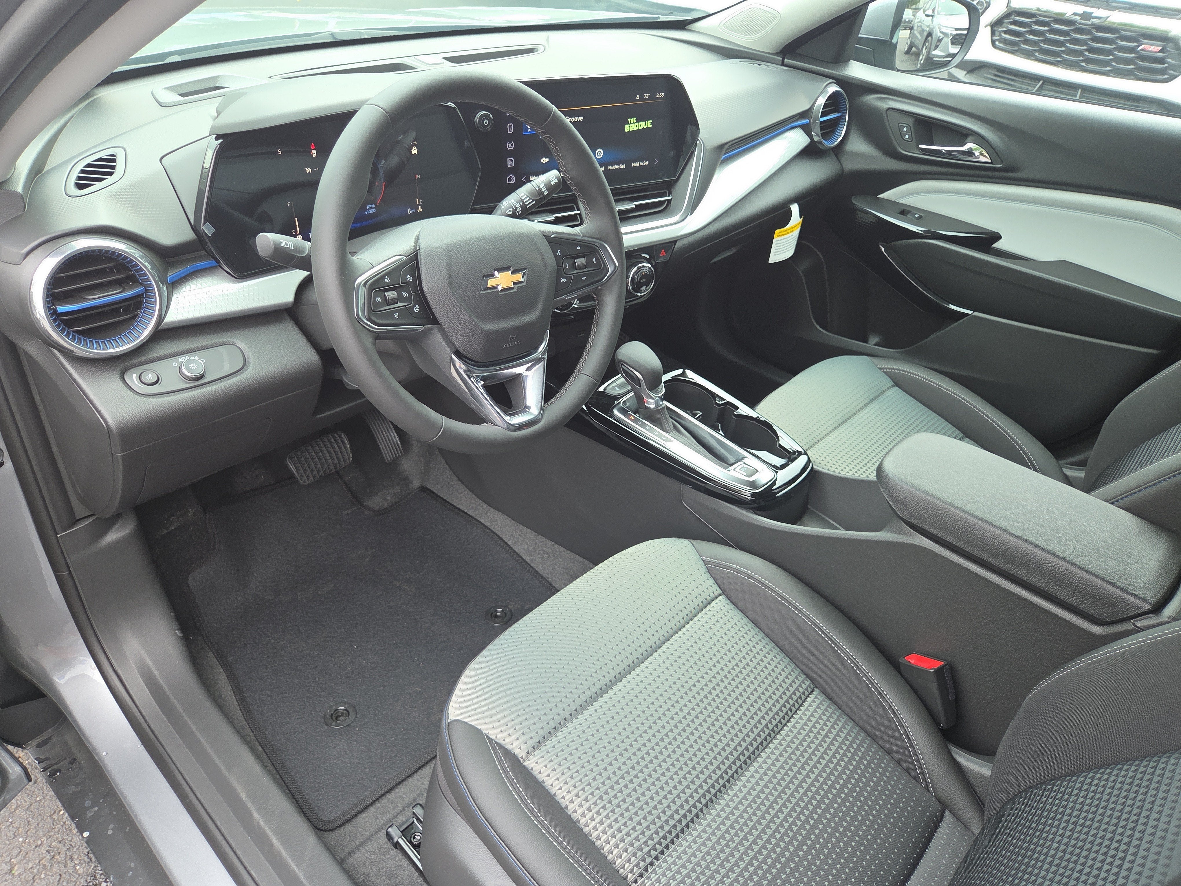 2026 Chevrolet Trax LT FWD