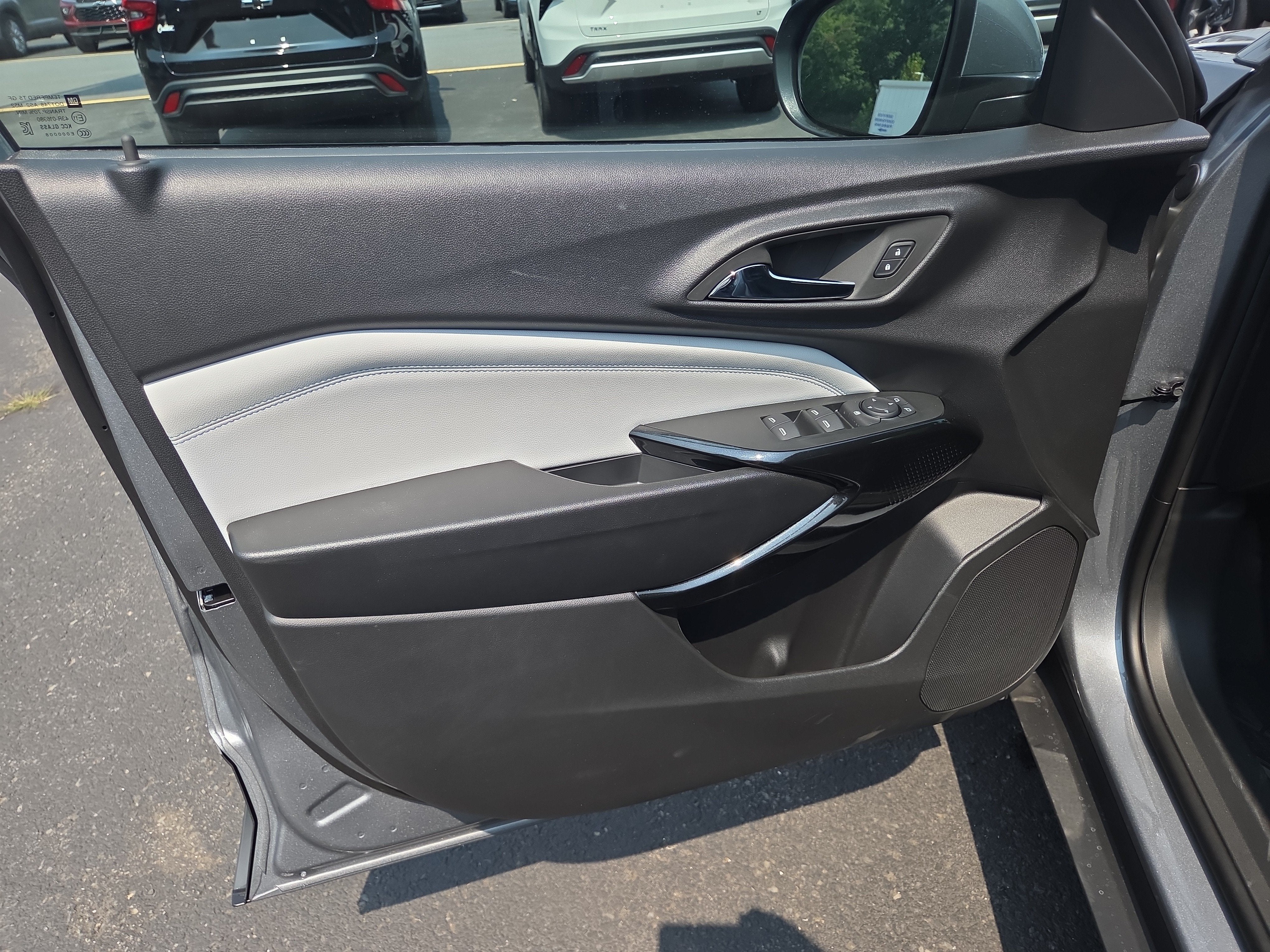 2026 Chevrolet Trax LT FWD