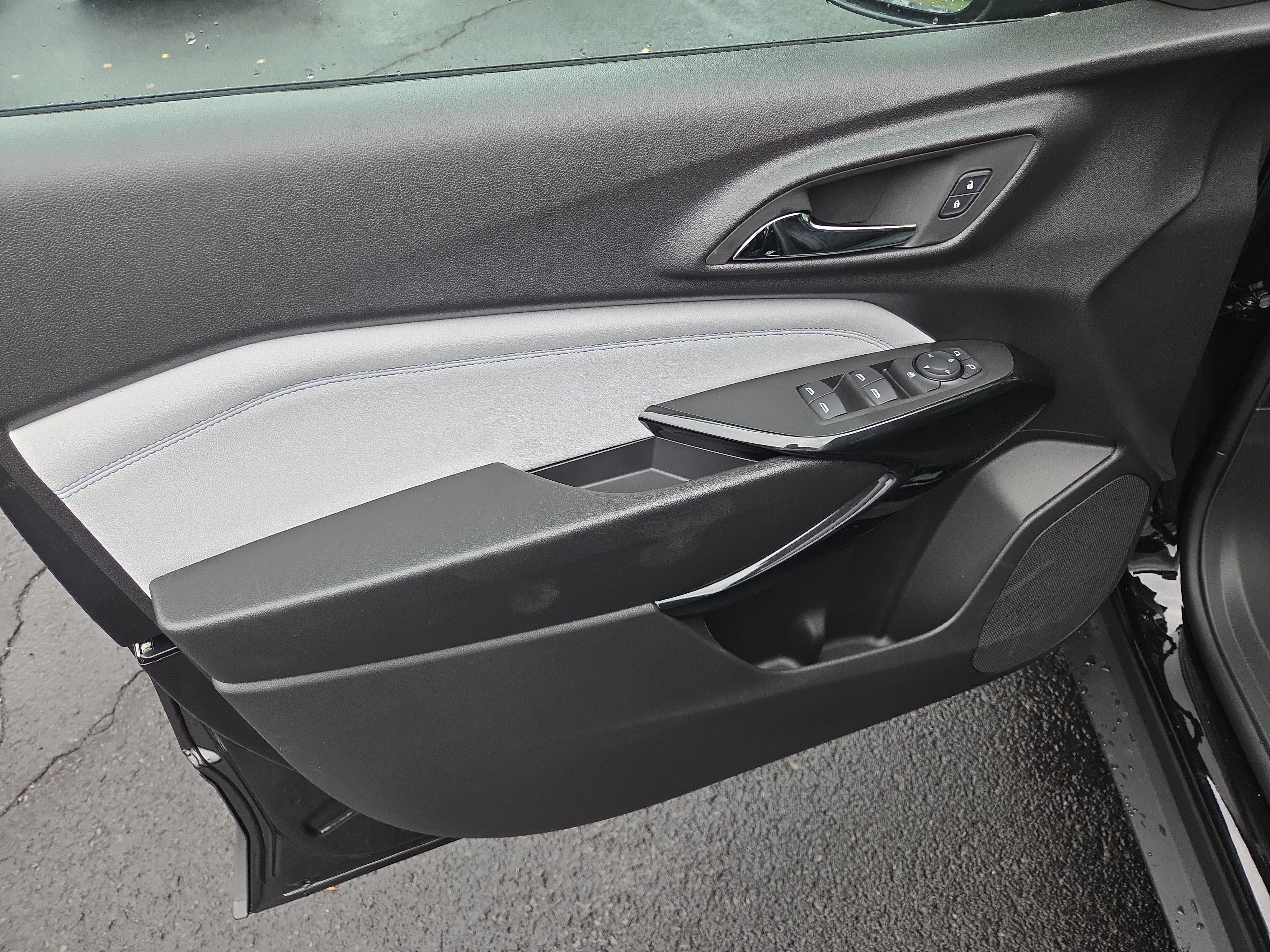 2026 Chevrolet Trax LT FWD