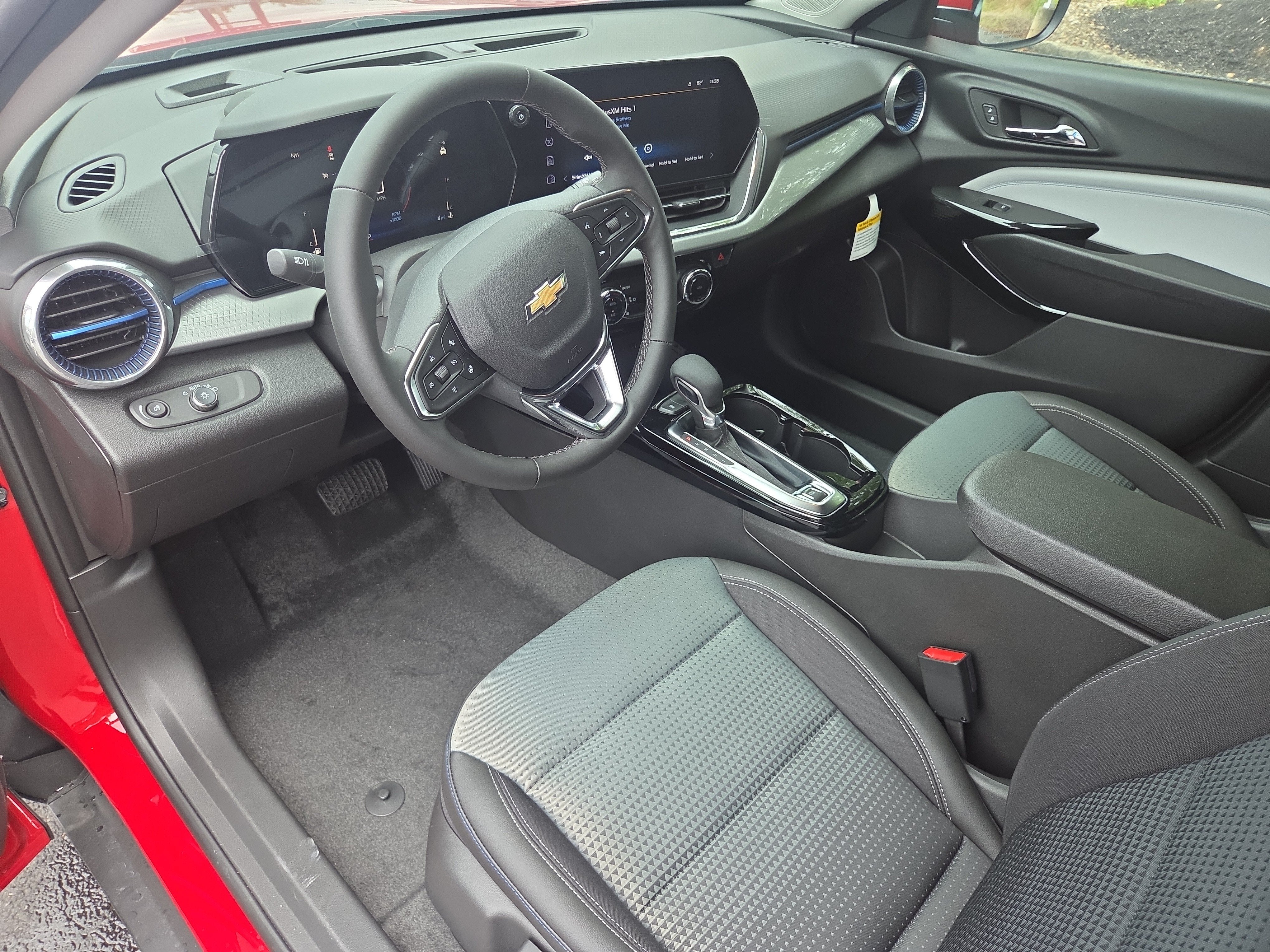 2026 Chevrolet Trax LT FWD