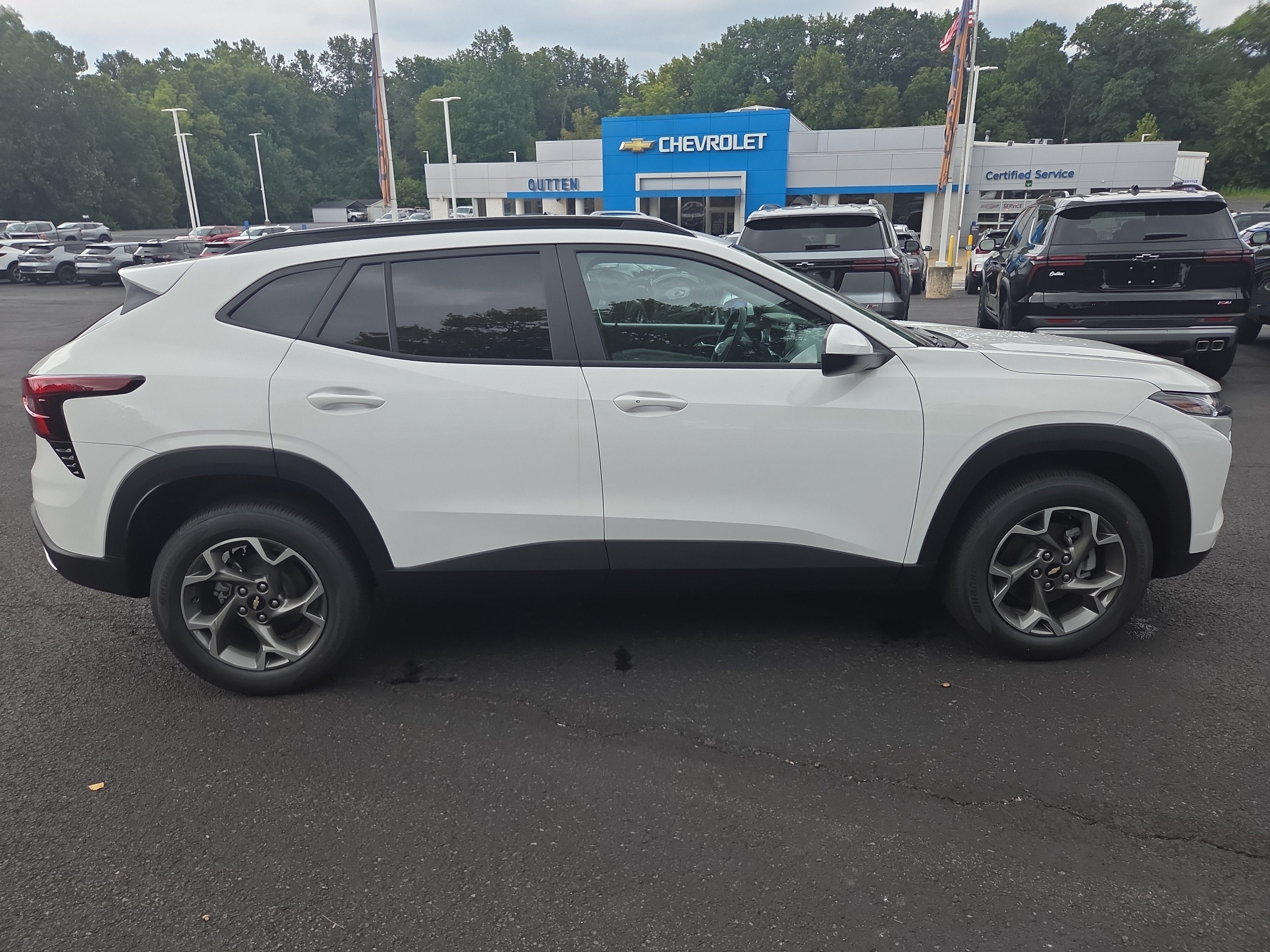 2026 Chevrolet Trax LT FWD