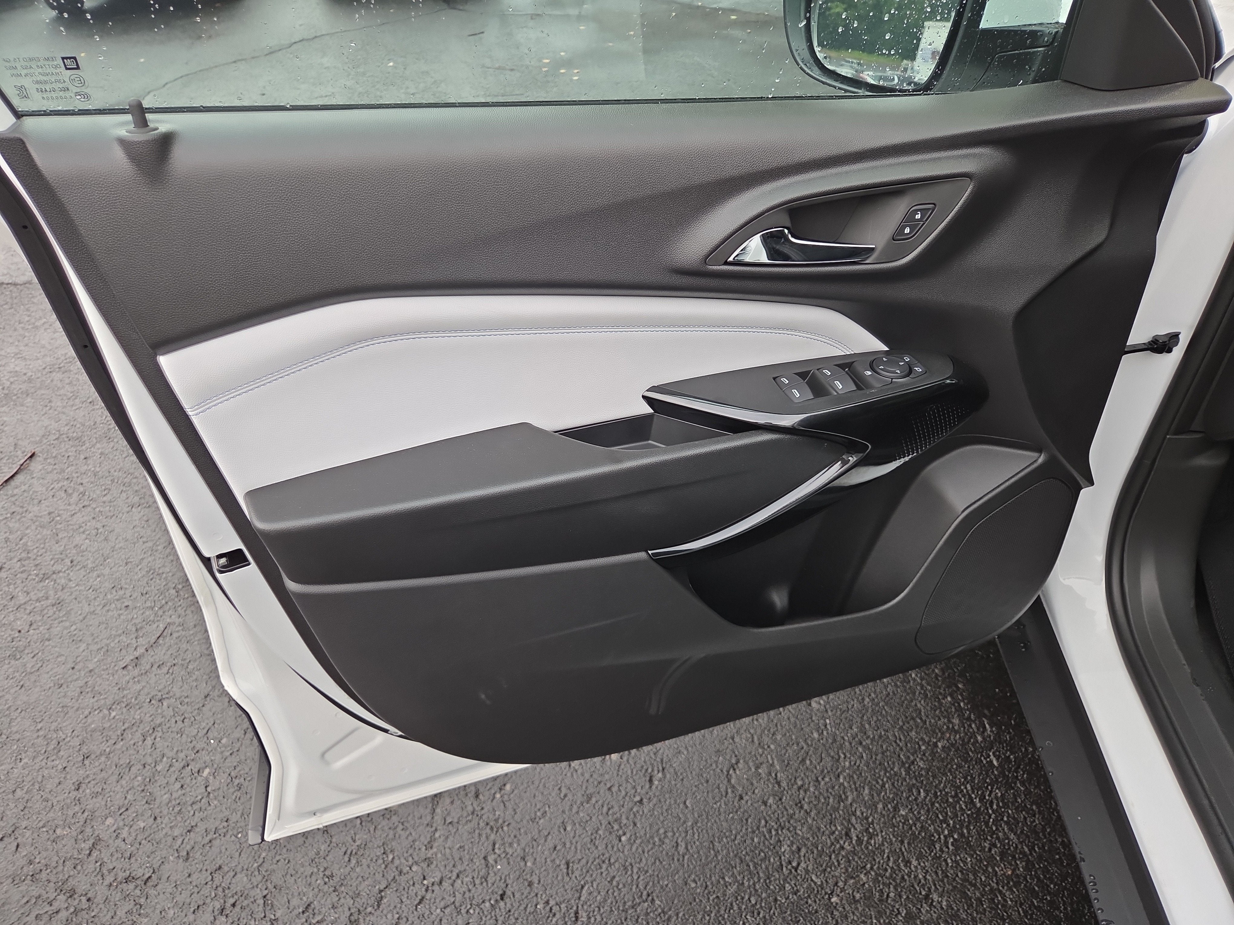 2026 Chevrolet Trax LT FWD