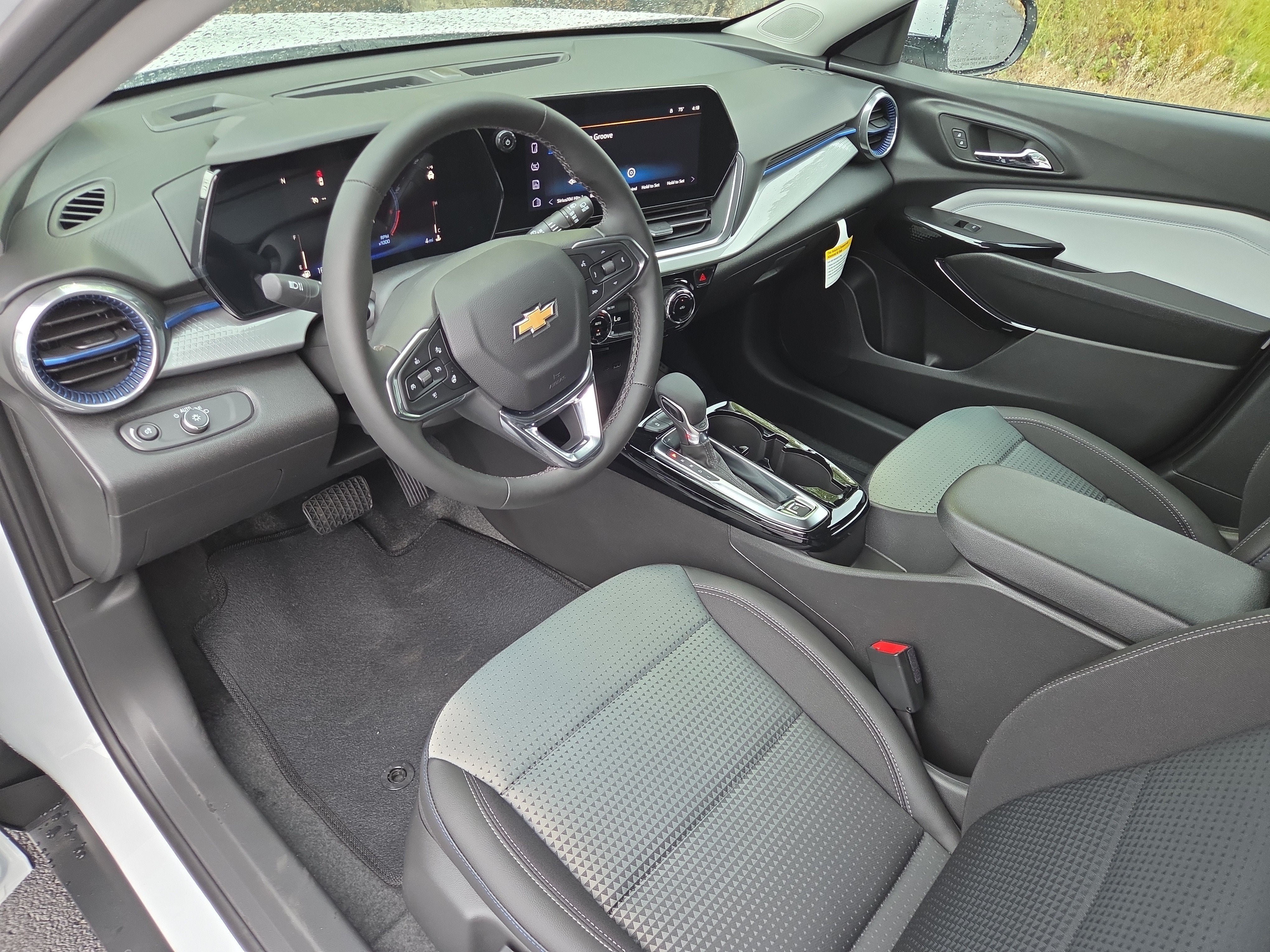 2026 Chevrolet Trax LT FWD