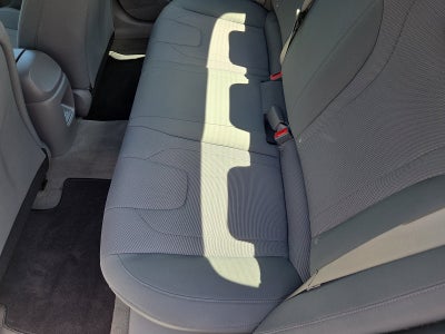 2024 Hyundai Elantra SE FWD