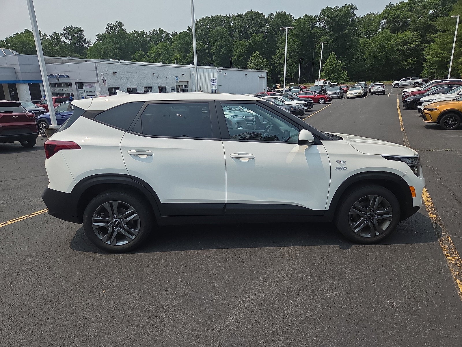 2023 Kia Seltos LX AWD