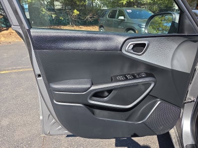 2025 Kia Soul LX FWD