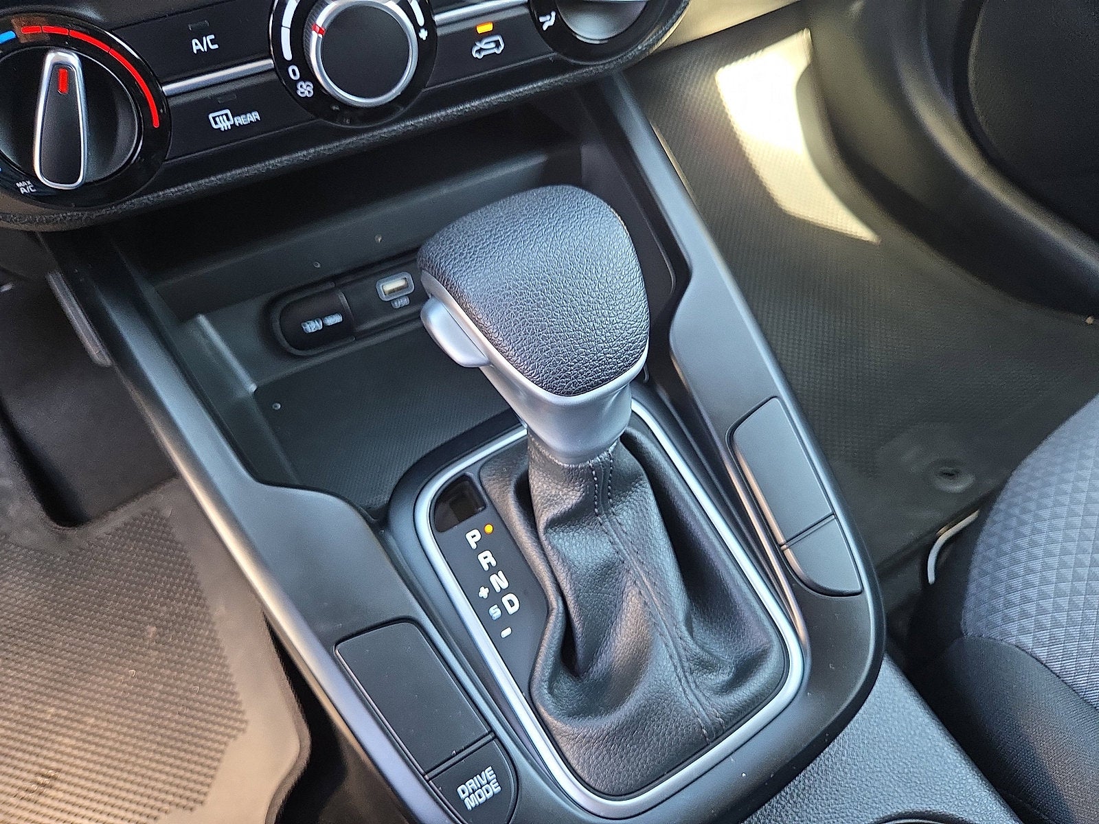 2025 Kia Soul LX FWD