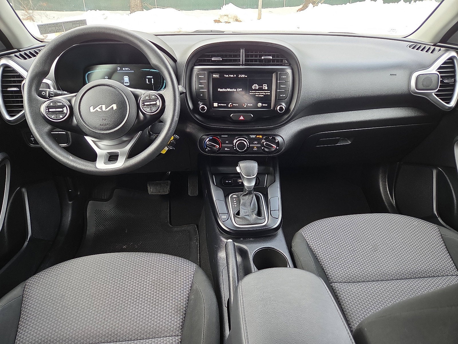 2023 Kia Soul LX FWD