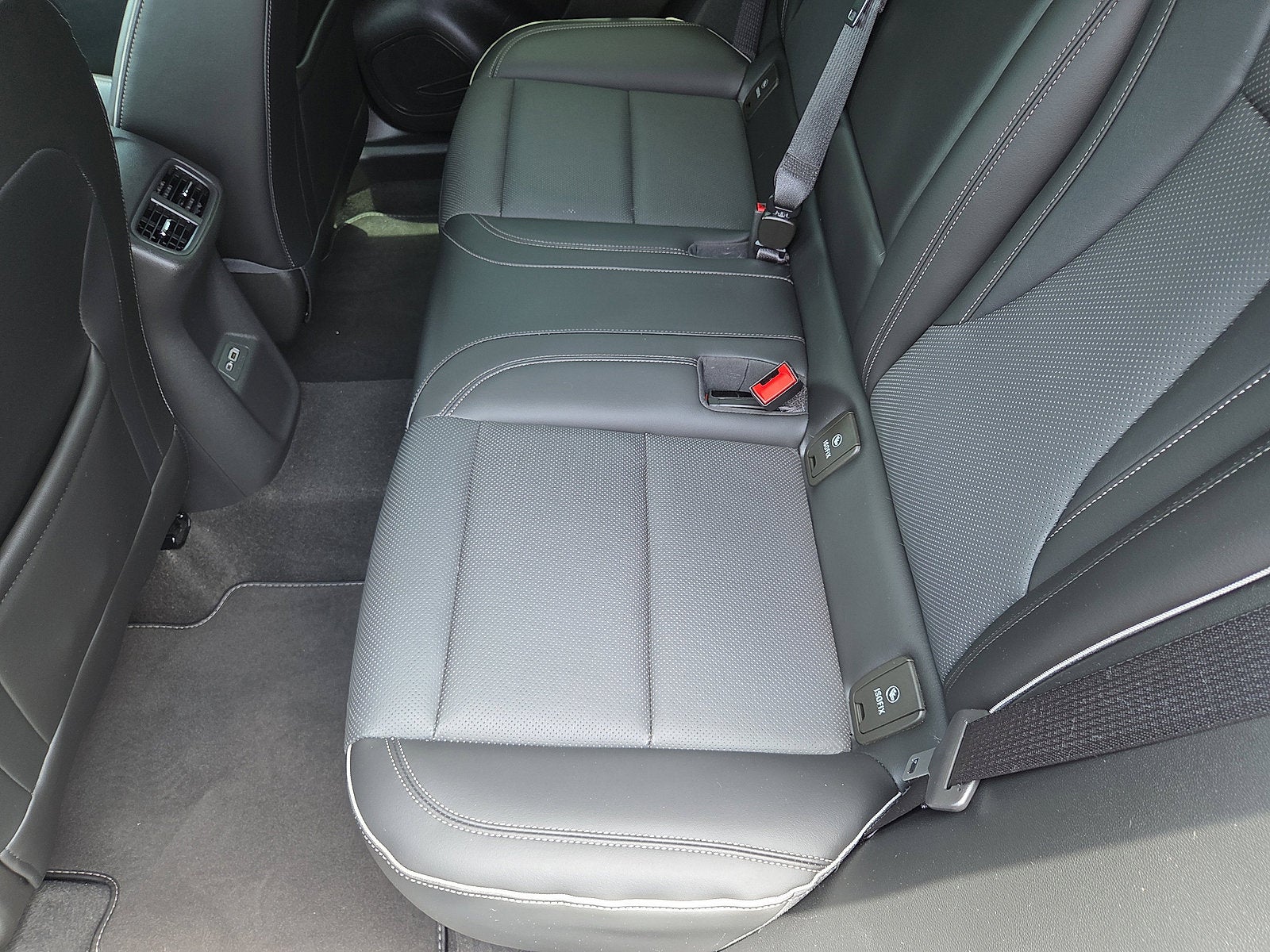 2023 Buick Envision Essence AWD