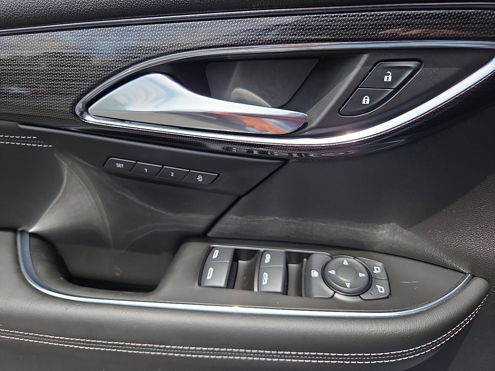 2023 Buick Envision Essence AWD