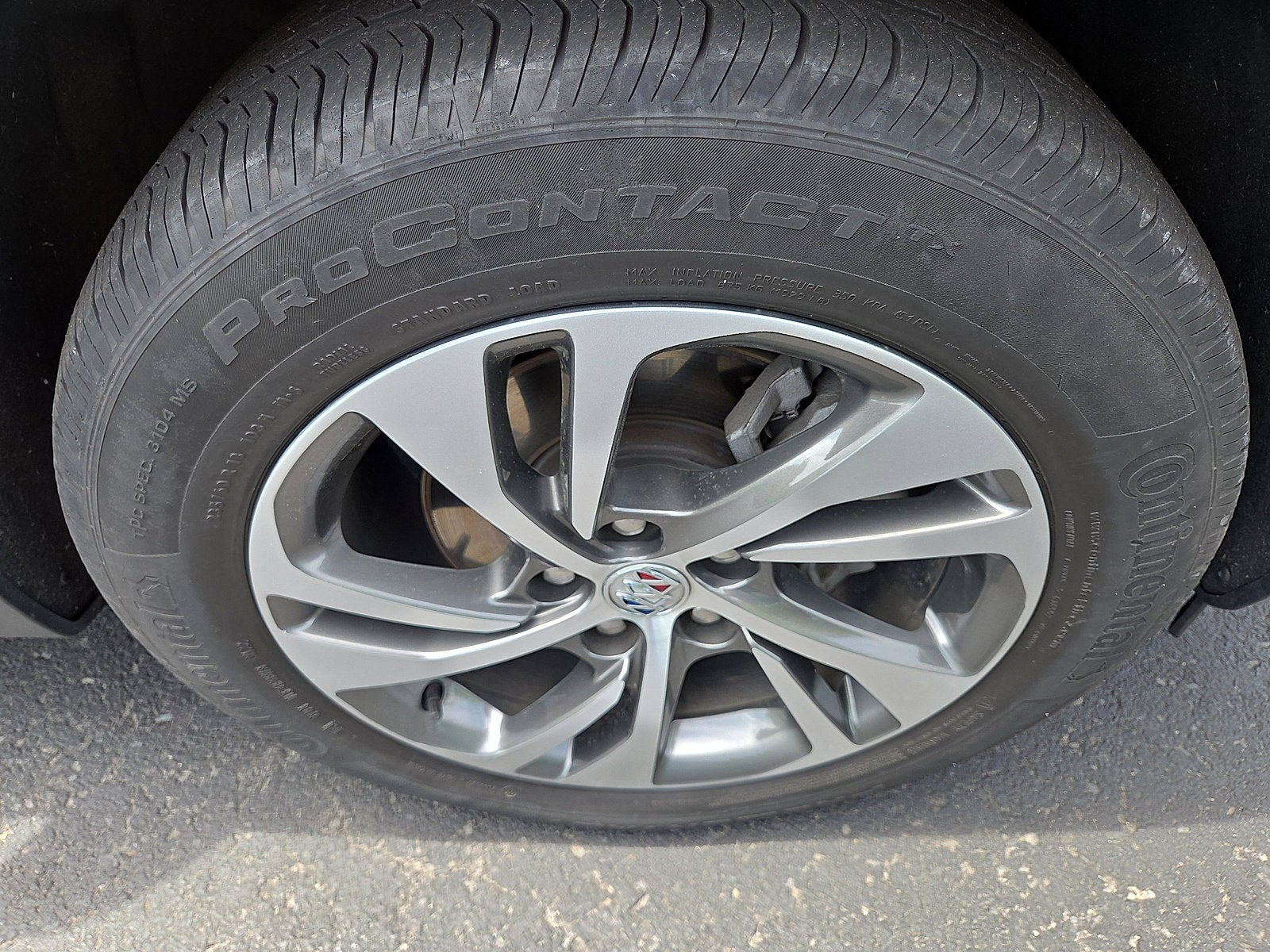 2023 Buick Envision Essence AWD