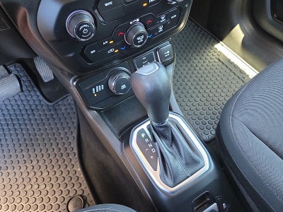 2023 Jeep Renegade Altitude 4WD