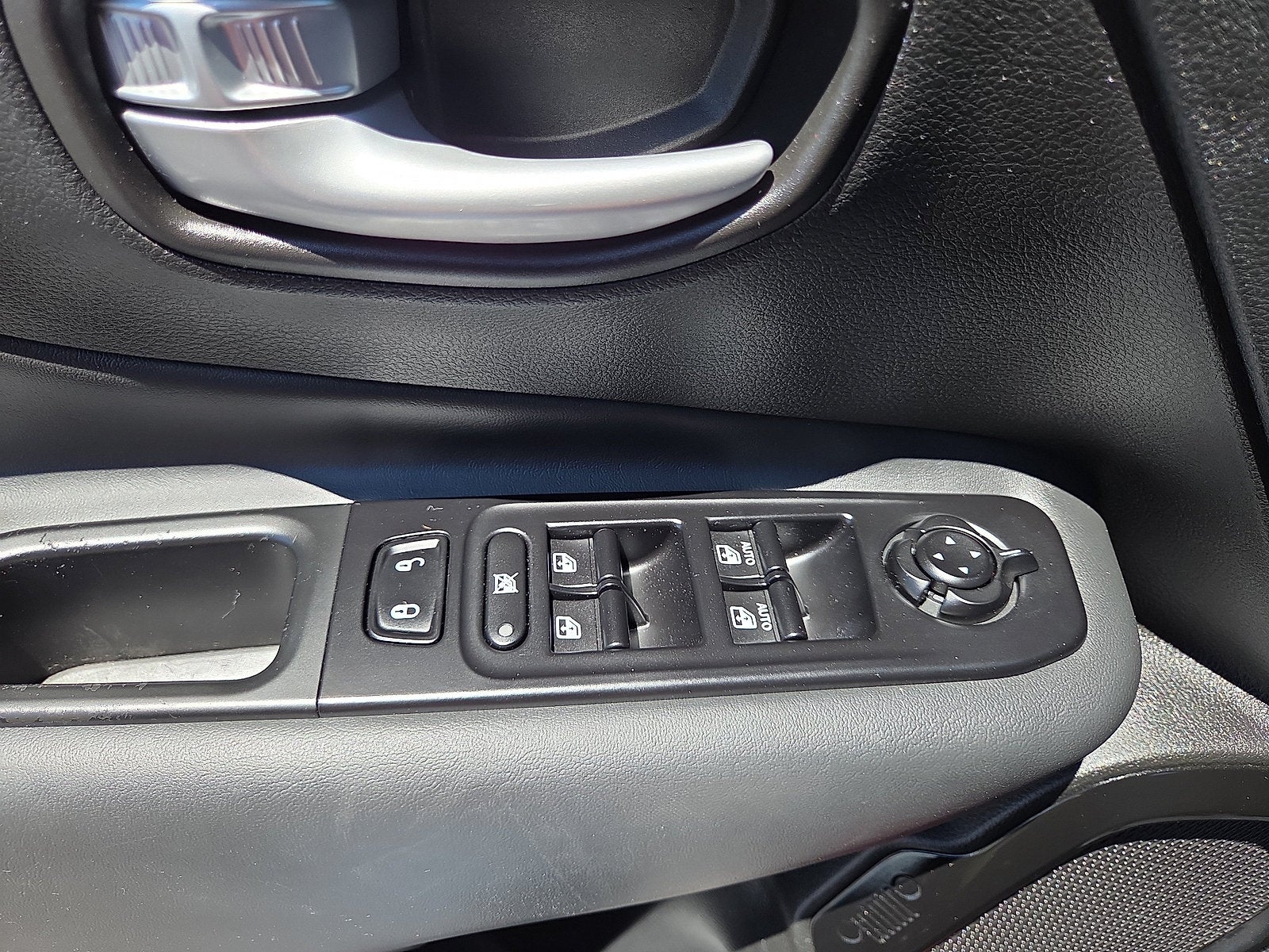 2023 Jeep Renegade Altitude 4WD