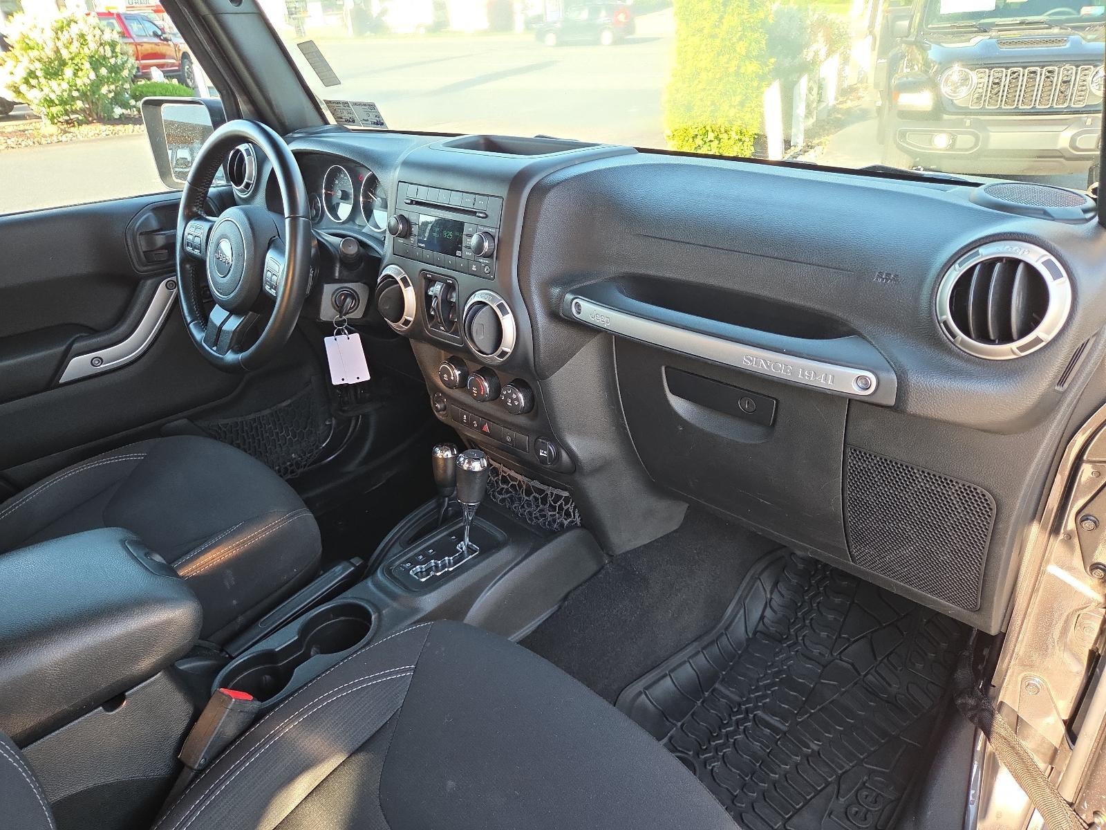 2017 Jeep Wrangler Unlimited Sahara 4x4