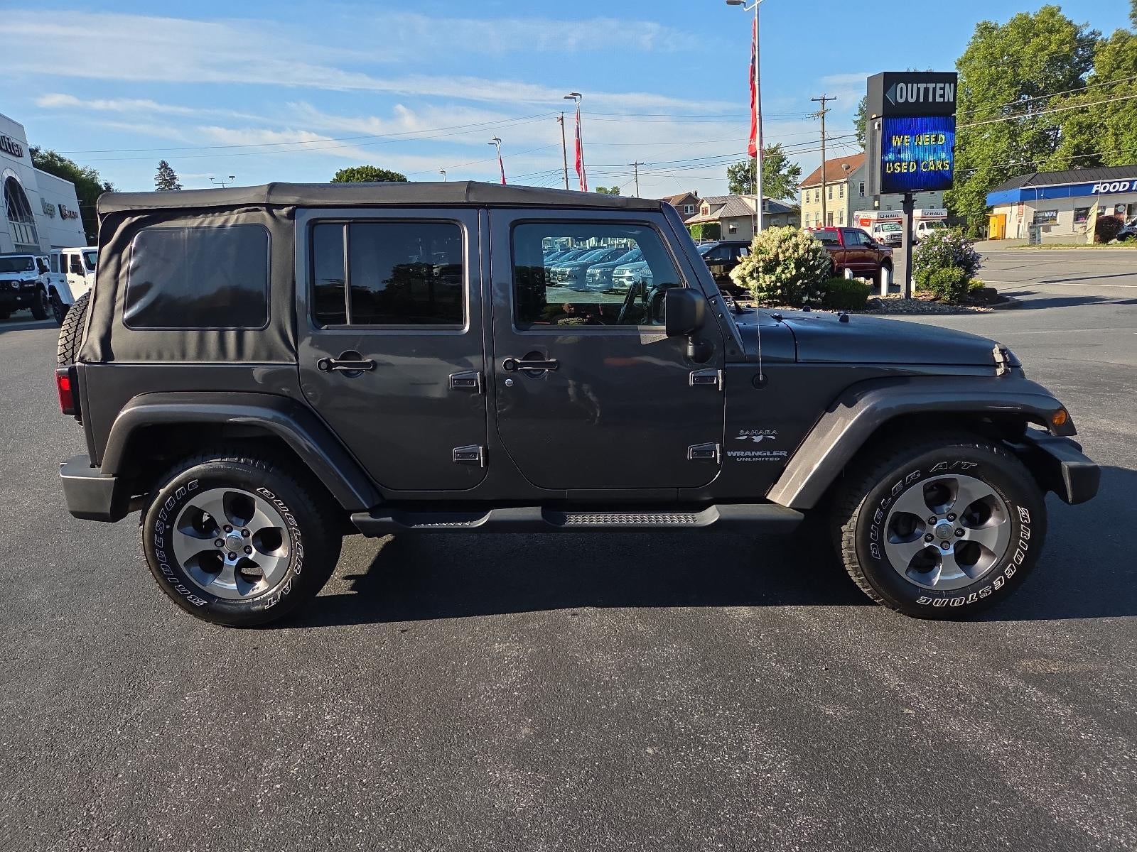 2017 Jeep Wrangler Unlimited Sahara 4x4