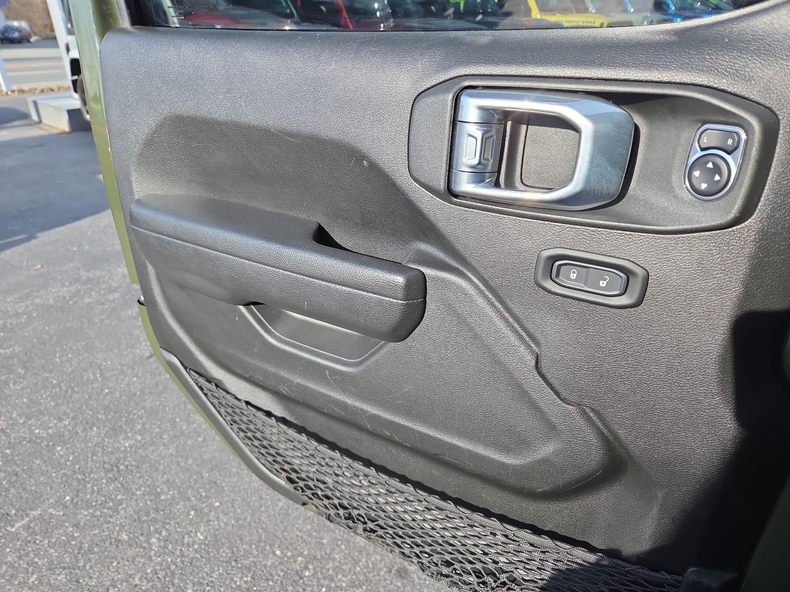 2022 Jeep Wrangler Unlimited Willys 4x4